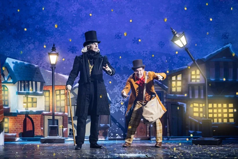 Christmas Carol Goes Wrong at Apollo Theatre Review