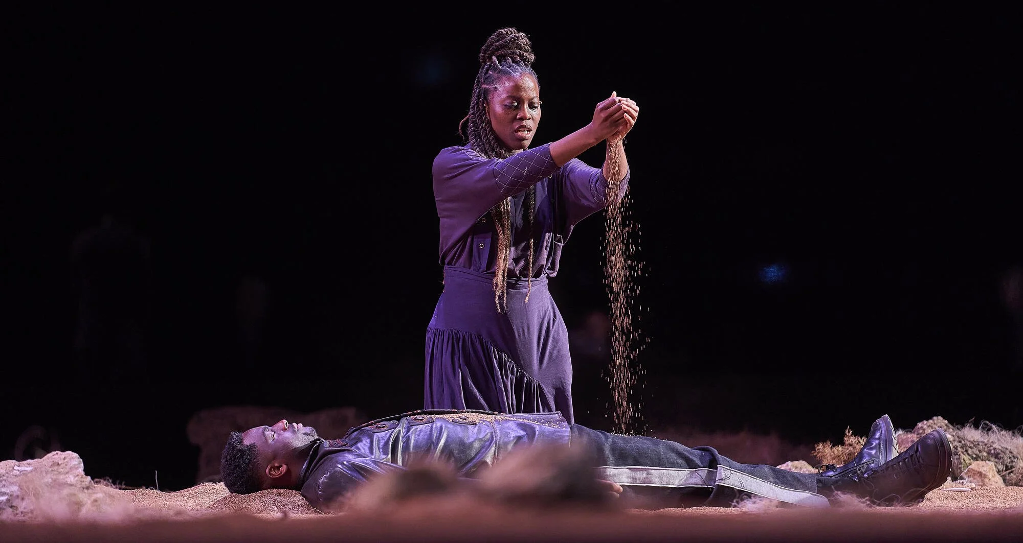 Èdip &amp; Antígona at Teatre Lliure de Gràcia, Barcelona Review