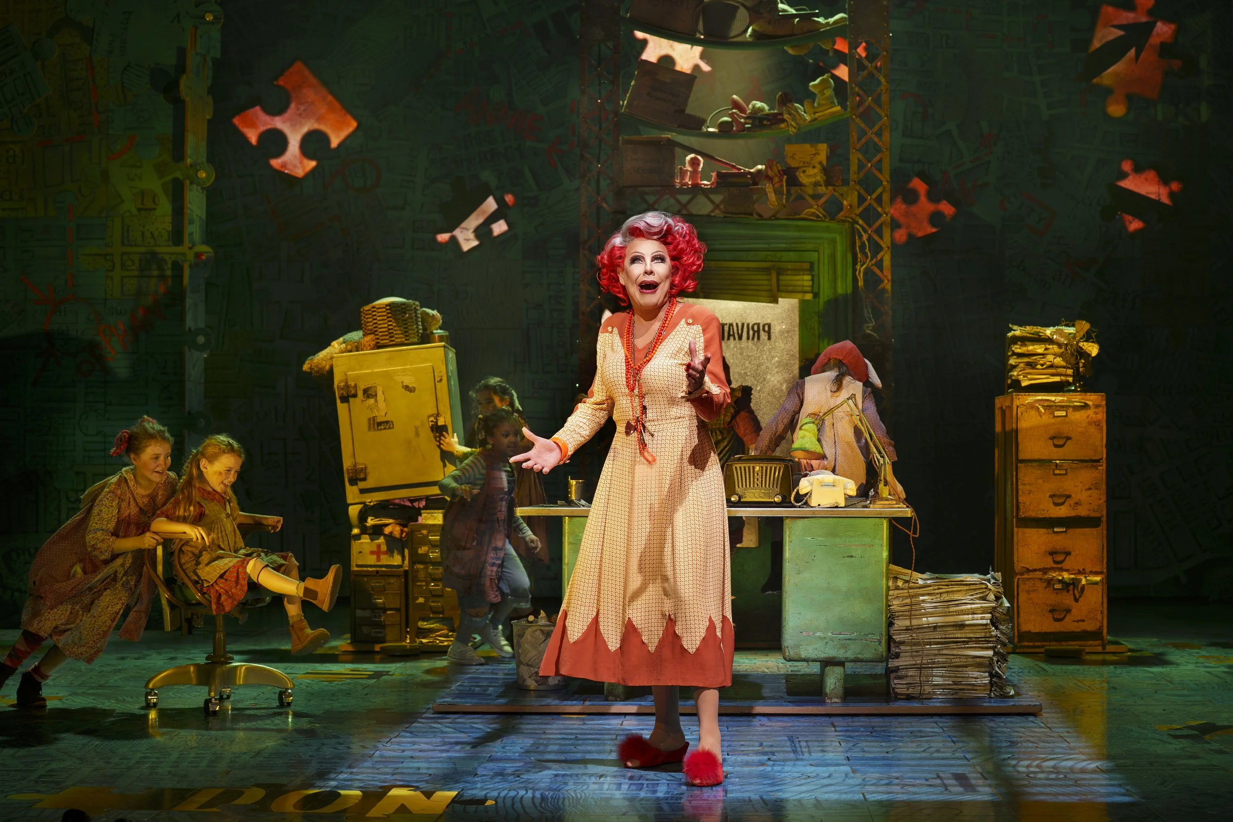 ANNIE. La Voix (Miss Hannigan). Photo by Paul Coltas.jpg