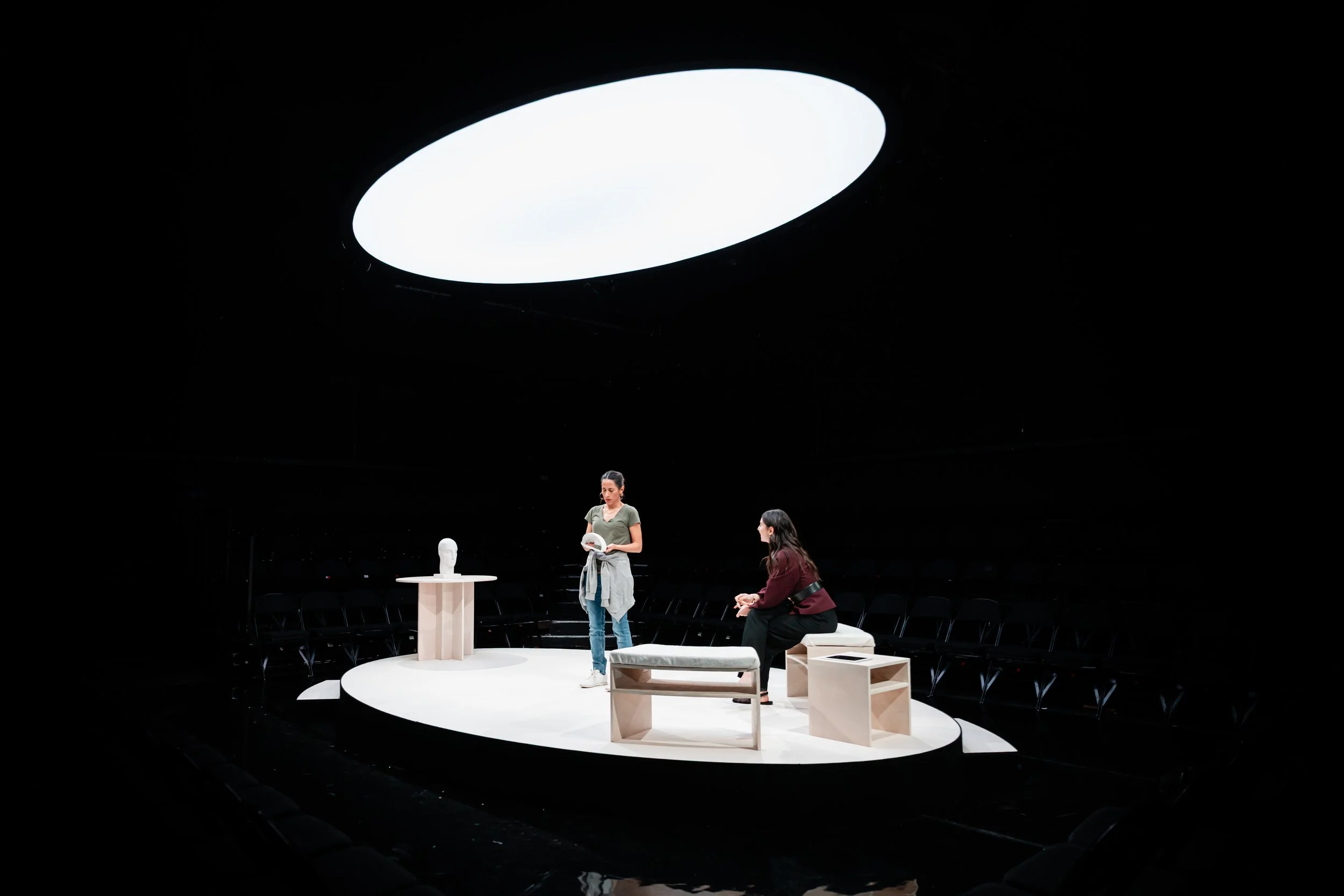 Memoriam_SouthwarkPlayhouse_ProductionShots_CharlieFlintPhotography-10.jpg