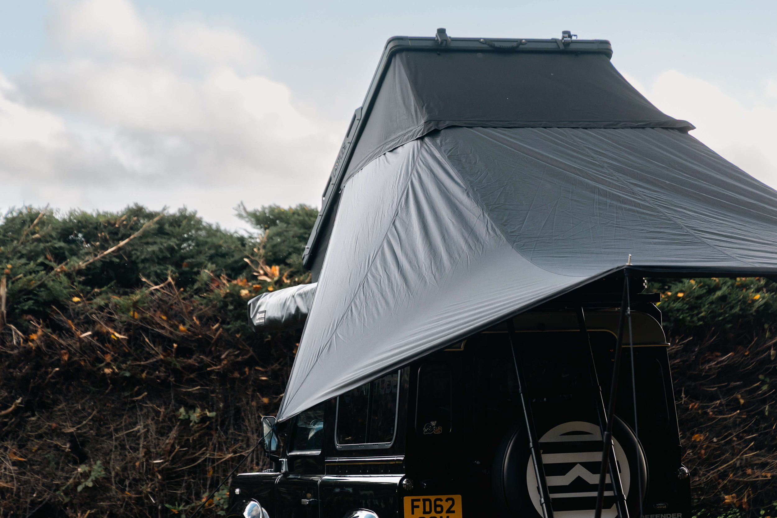 Roof tent awning 7.jpg