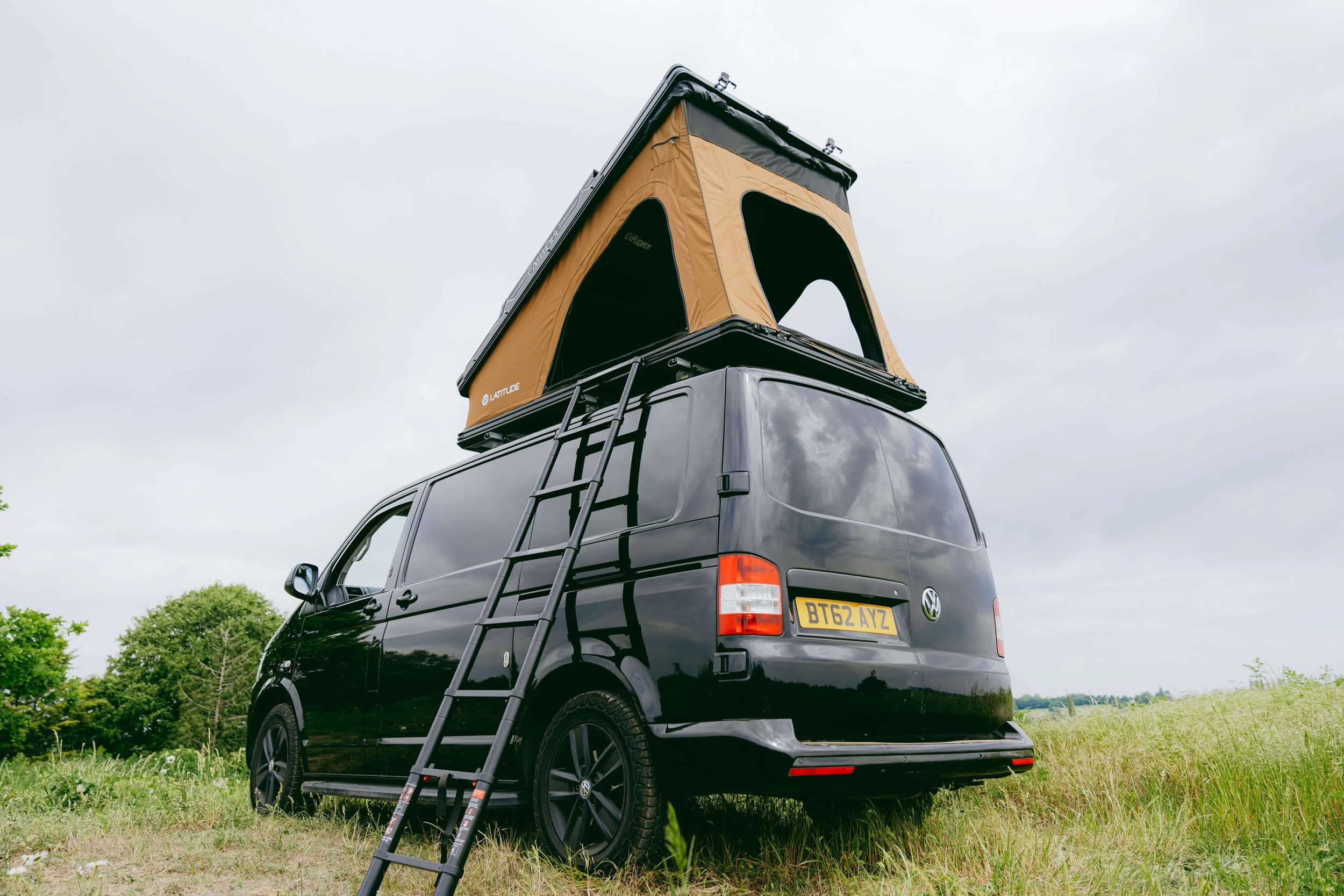 Hard shell roof tent 13.jpg