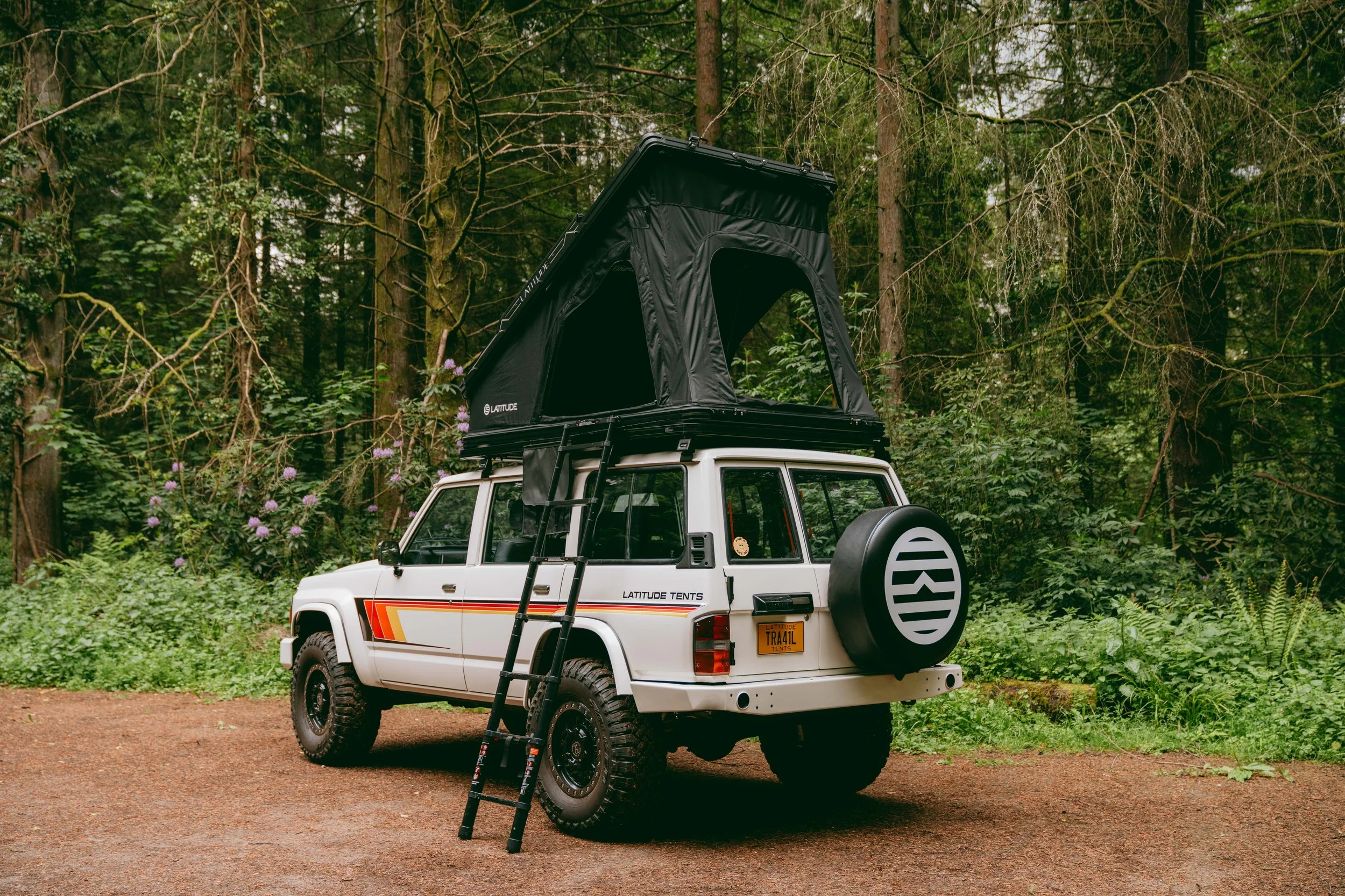 hardshell roof tent on 4x4 truck