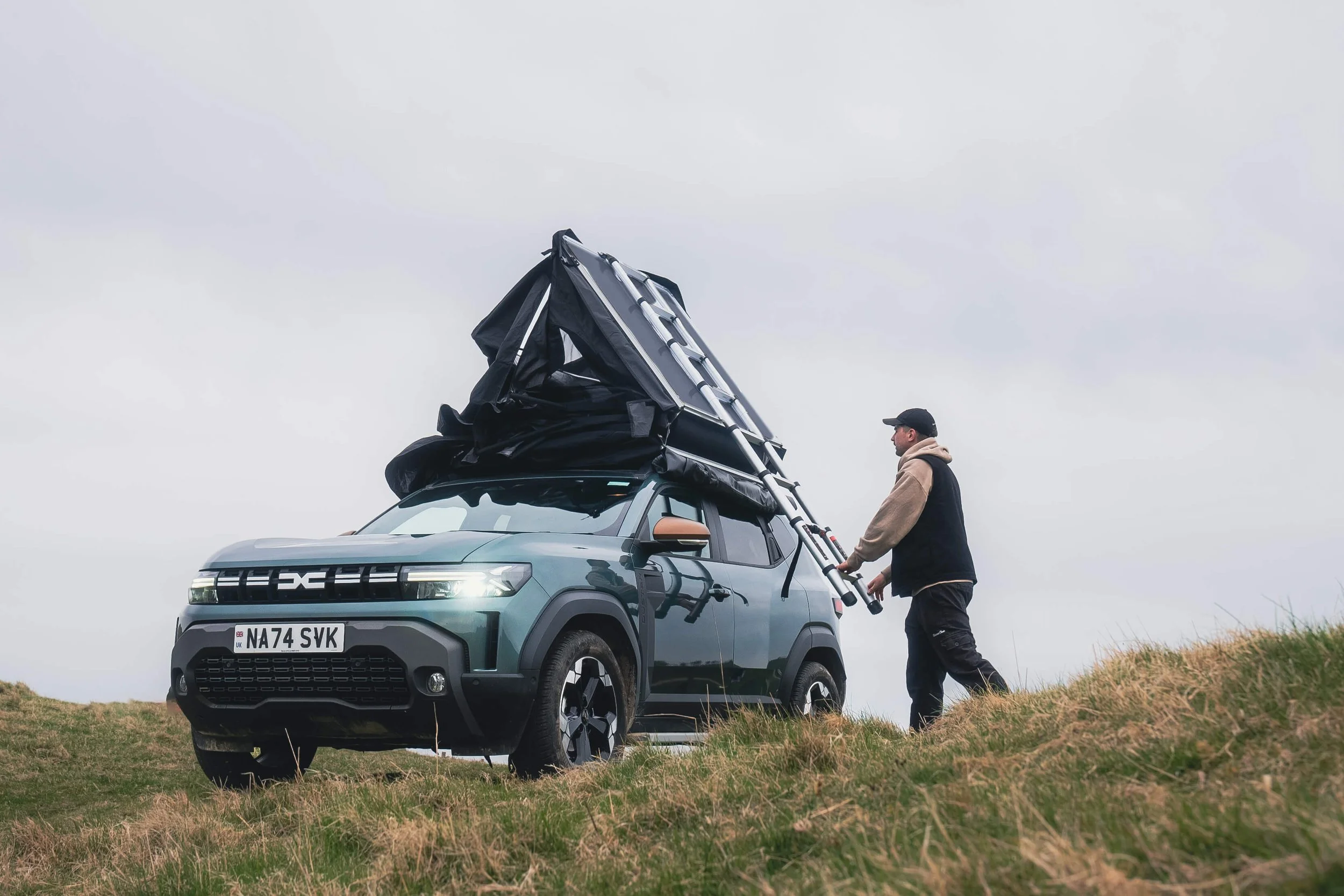 Lightweight Roof Tent 5.jpg