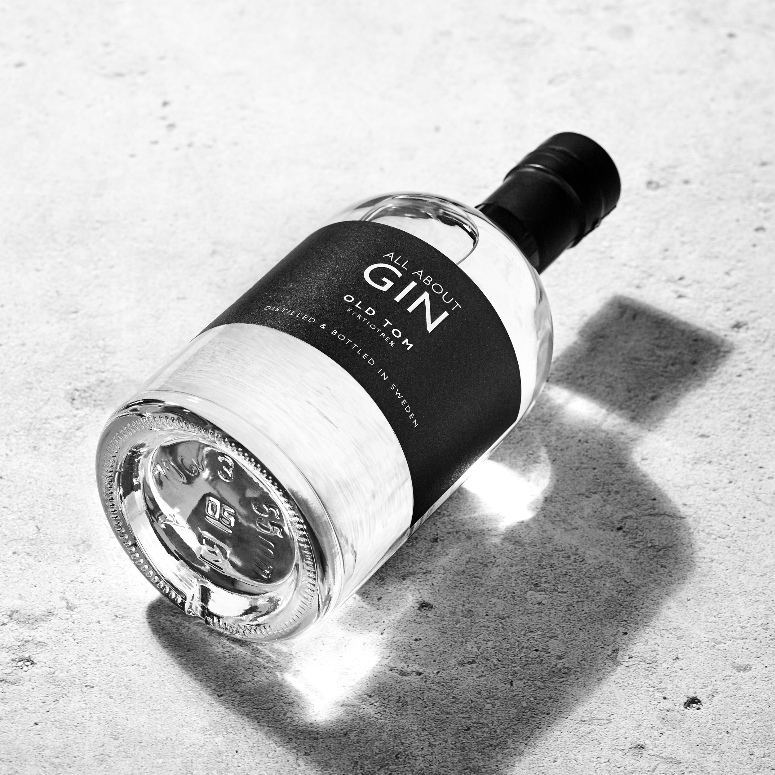 All About Gin Old Tom Swedish gin with balanced sweetness, juniper and citrus, ideal for classic cocktails