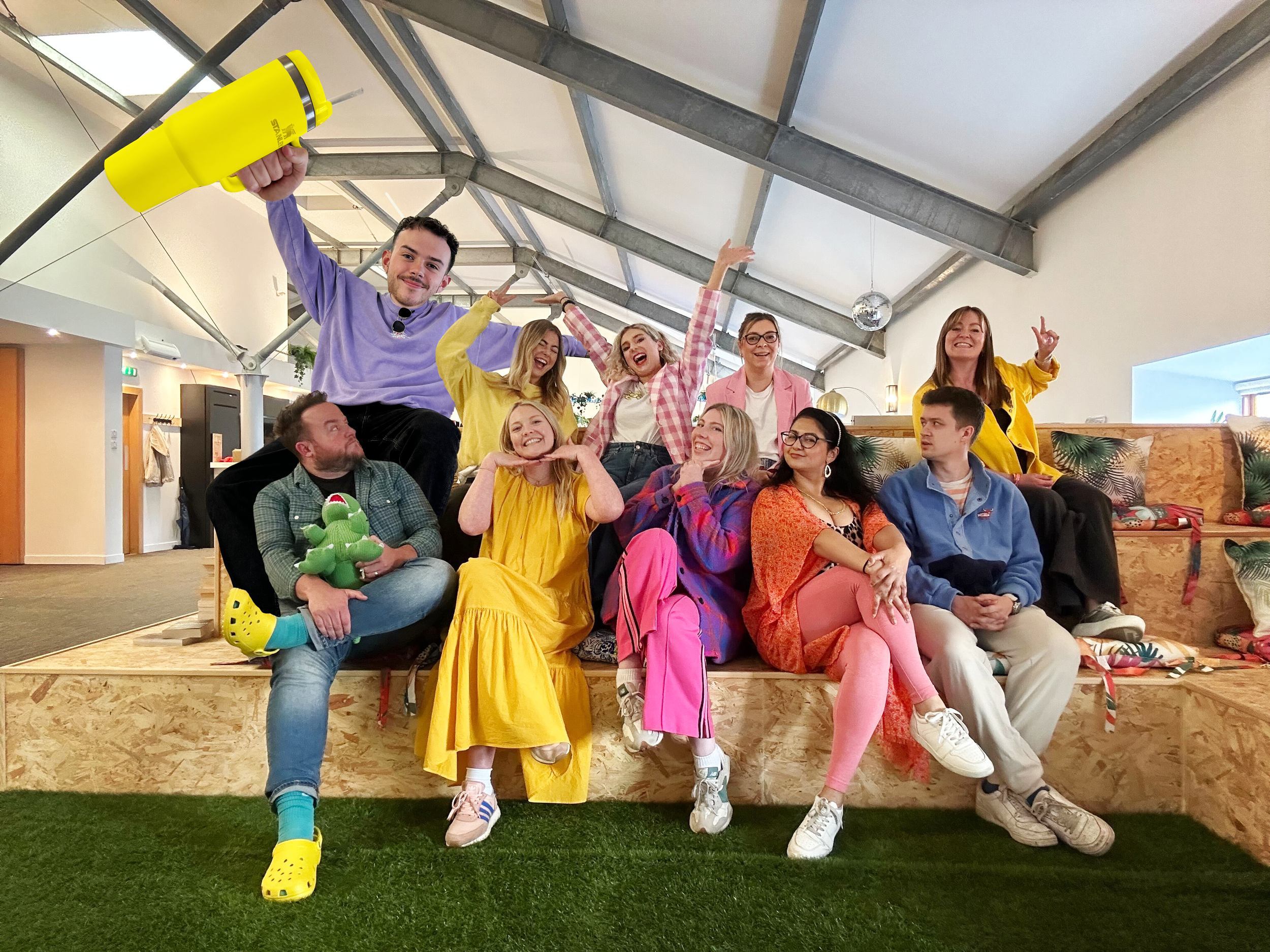 WE’RE HIRING A SOCIAL MEDIA MANAGER