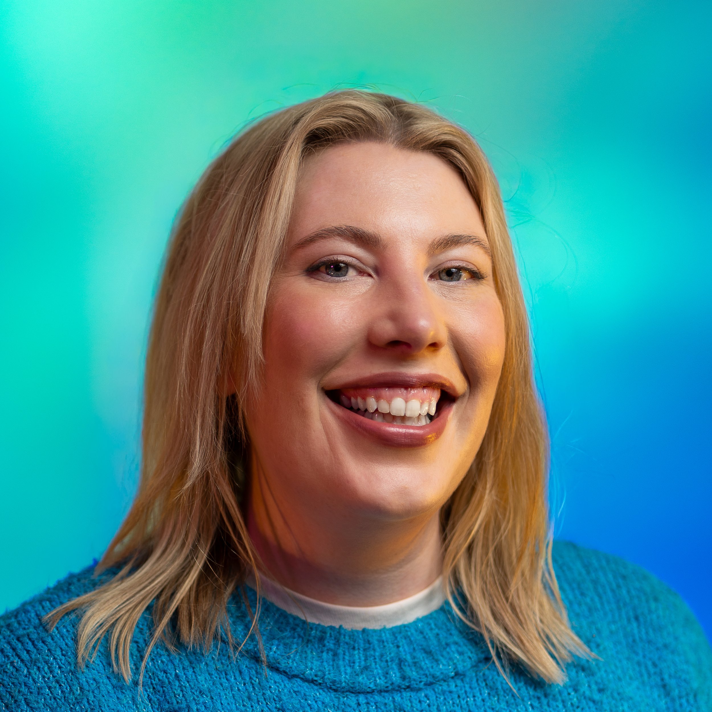 Jen Headshot