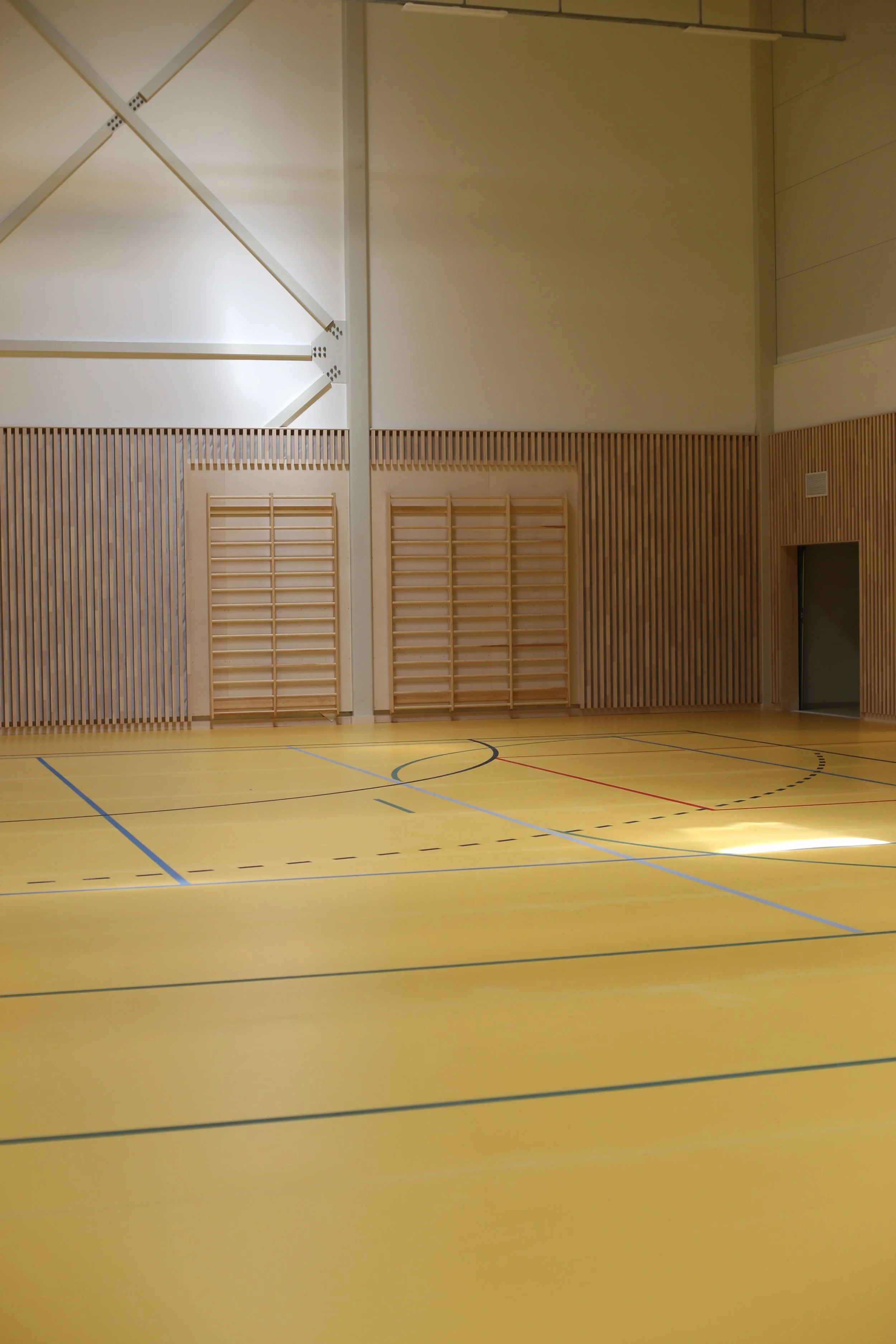 AURSMOEN FLERBRUKSHALL OG SVØMMEHALL