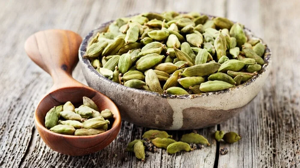Cardamom bulk herb