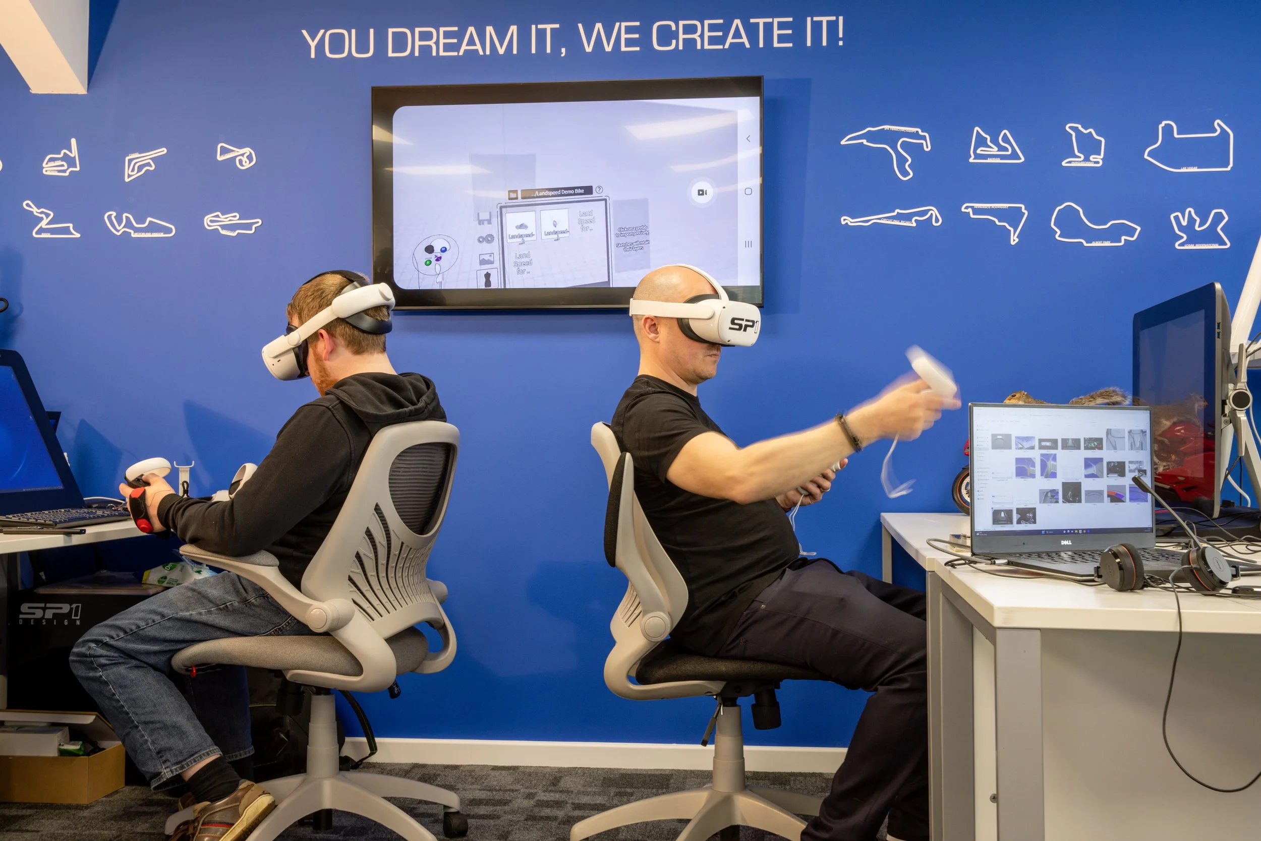 VR.jpg