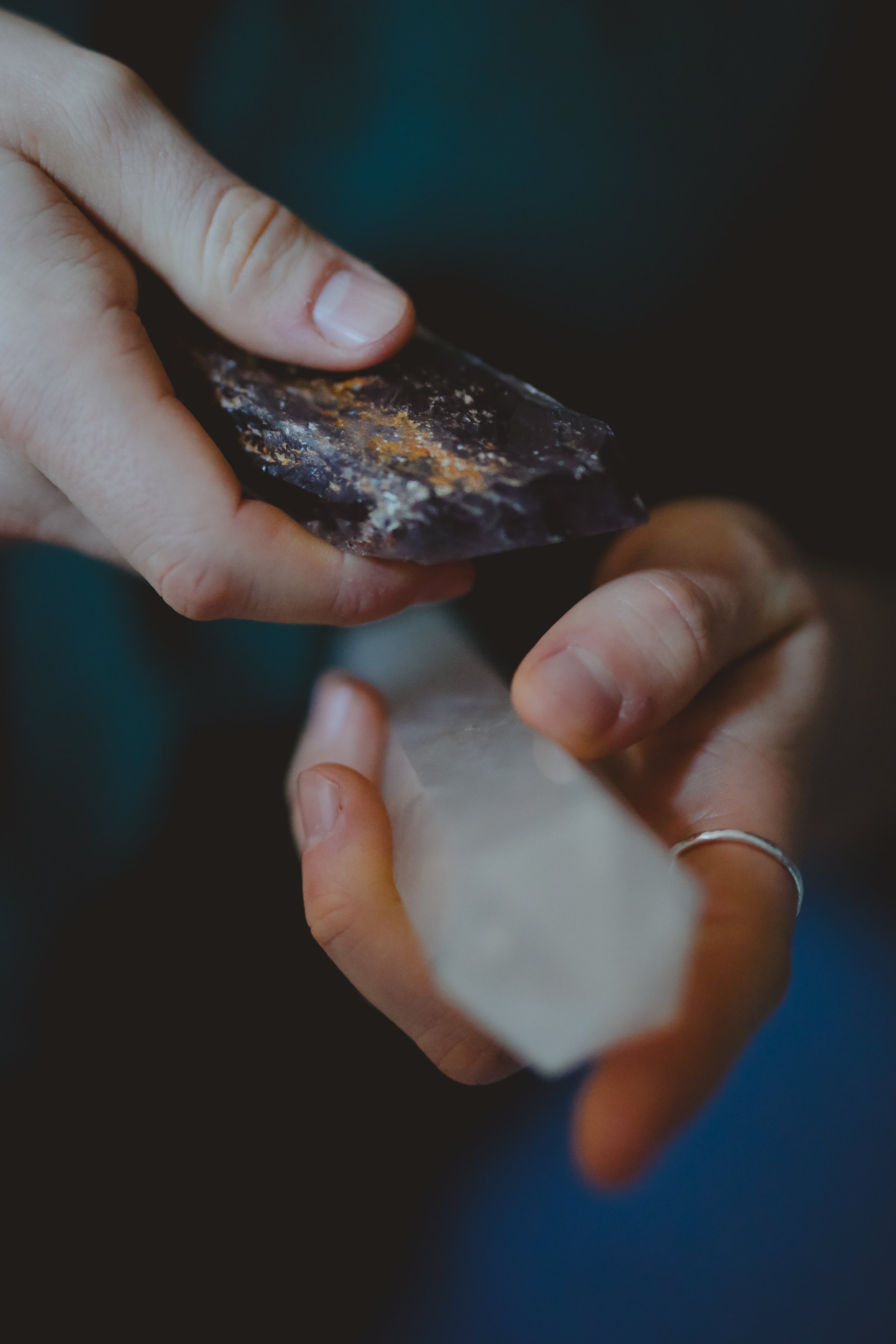 The Benefits of Crystal Healing: A More Relaxed Look