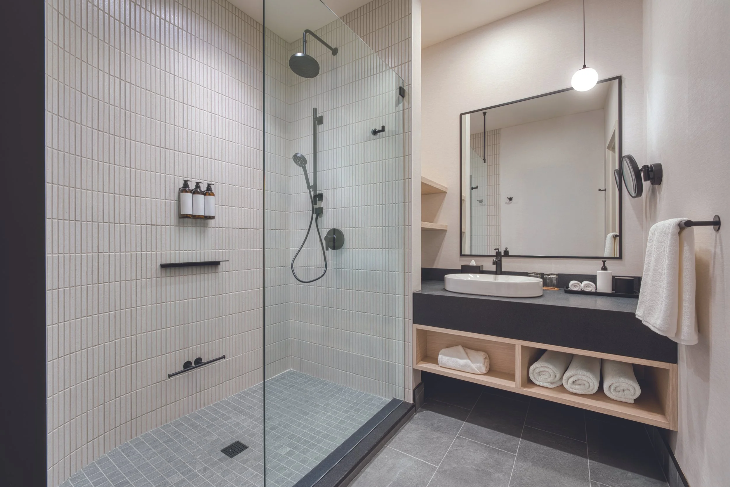 Guest bathroom.jpg