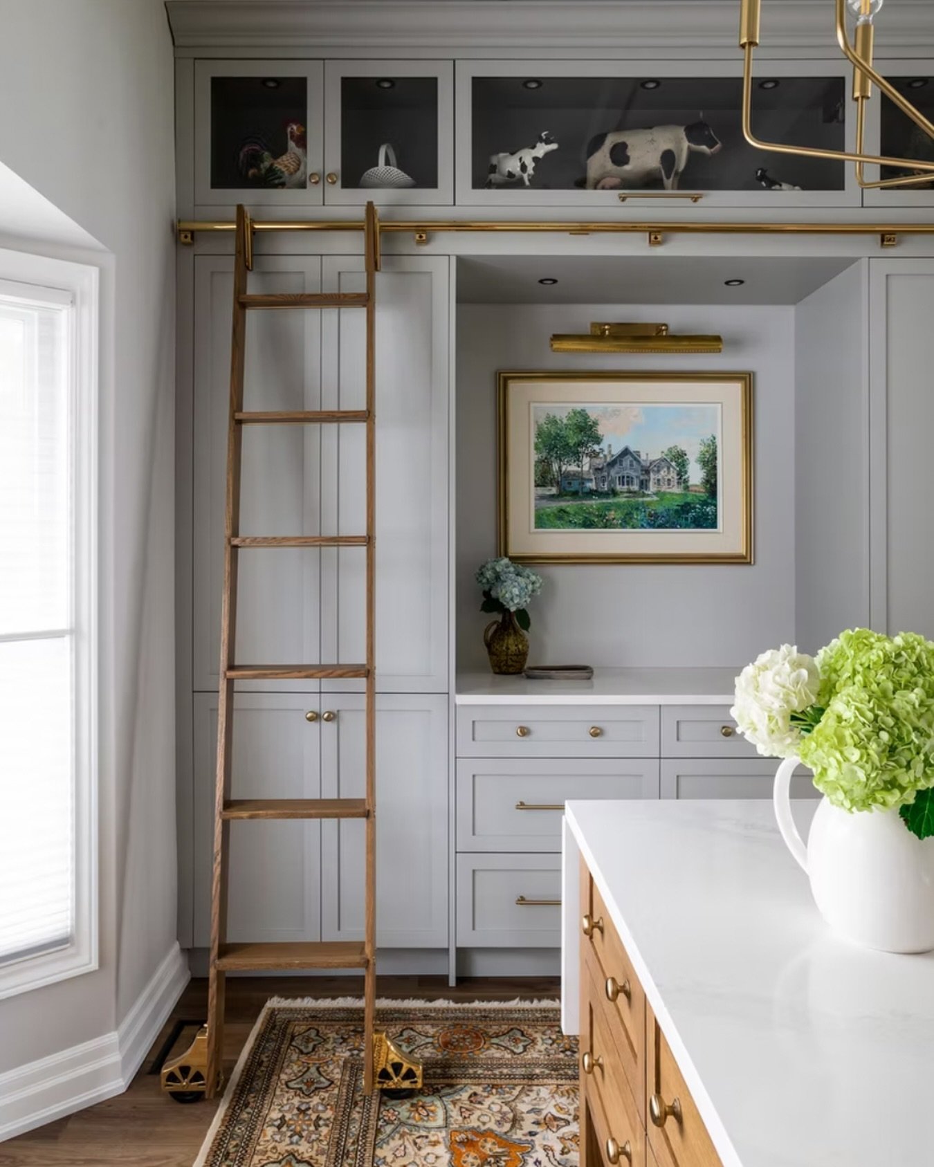 After years of working together behind the scenes, A.M. Interiors and Stone Mill Cabinetry are officially partnering to bring stunning cabinetry design even closer to home.
For our clients throughout the Hamilton&ndash;Niagara region, you can now vis