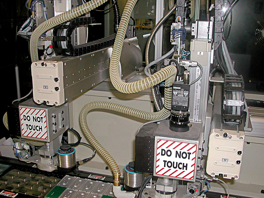 2022-02-28 16_18_28-Dual Robot Process Work-cell - Trotter Controls.png