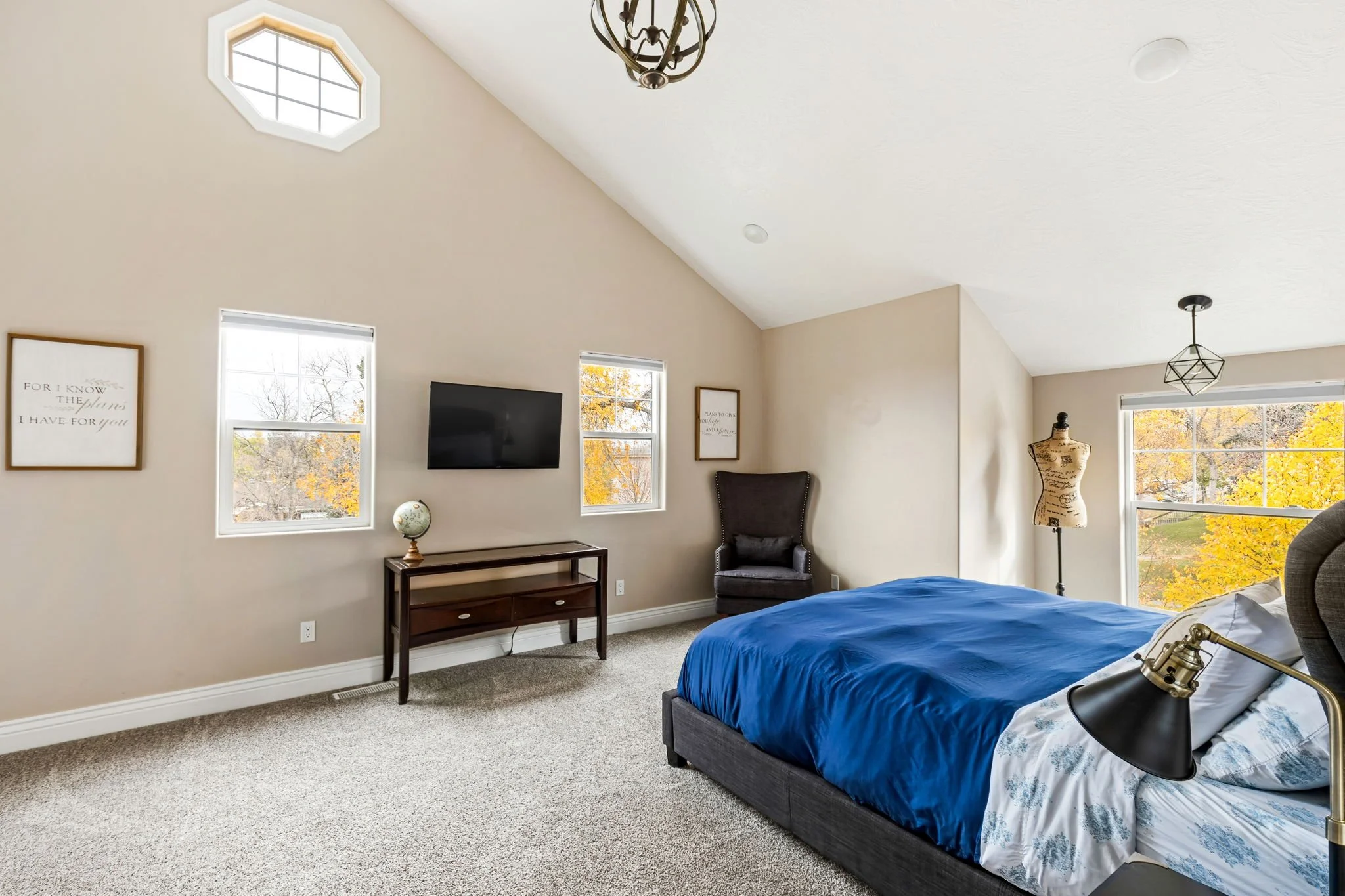Wrecked-Refined-Opulent-Luxe-Retreat-Guest-Bedroom-King-Bed-Vaulted-Ceilings-Great-Falls-MT-58.jpg.jpg