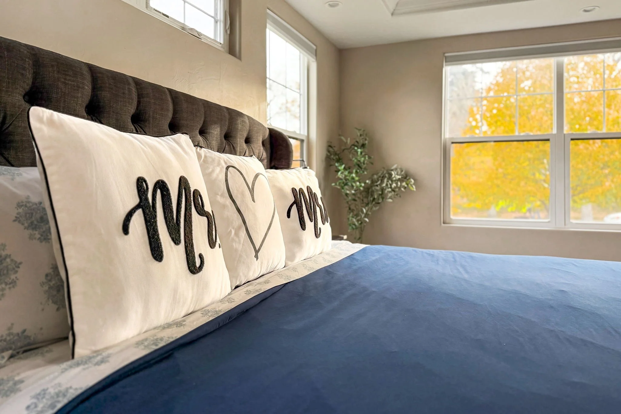 Wrecked-Refined-Main-Level-King-Primary-Bedroom-Luxe-Accommodations-Great-Falls-MT.jpg.jpg