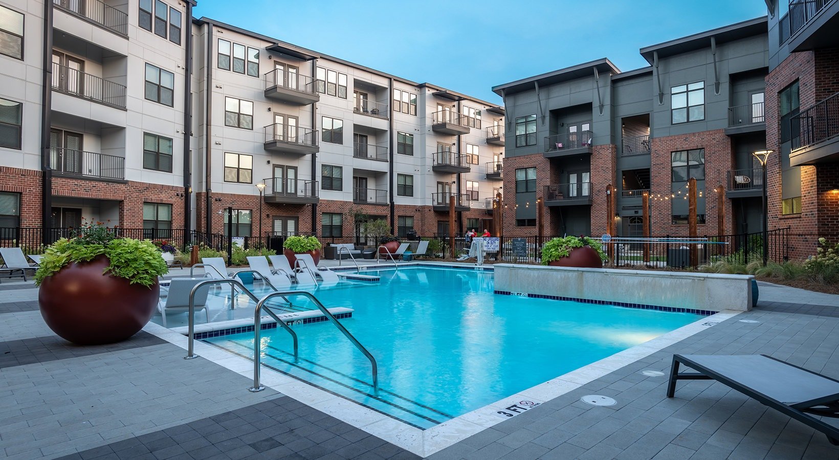 trailside pool 1.jpg