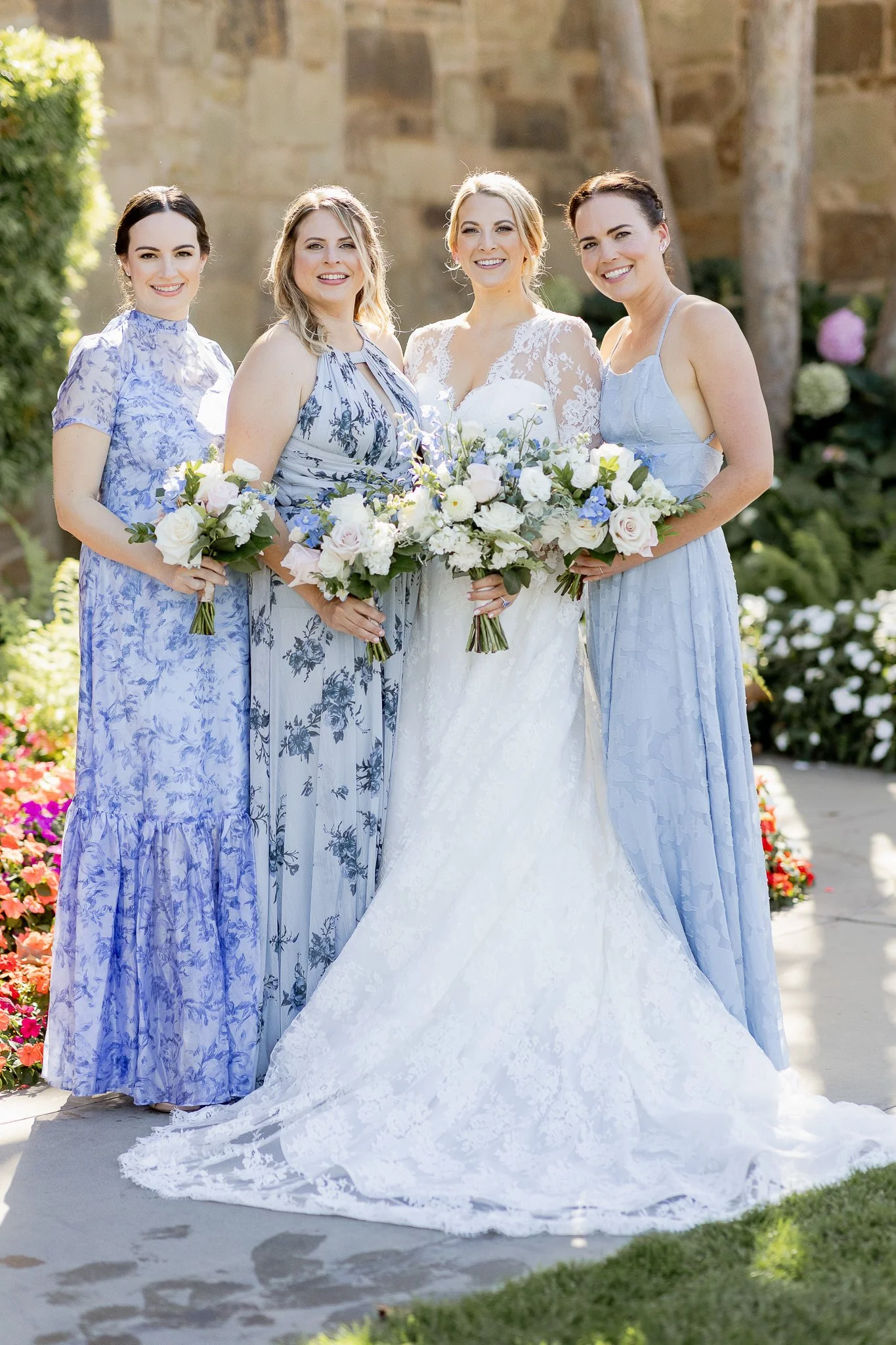 bright-natural-family-portrait-wedding-photography-la-1.jpg