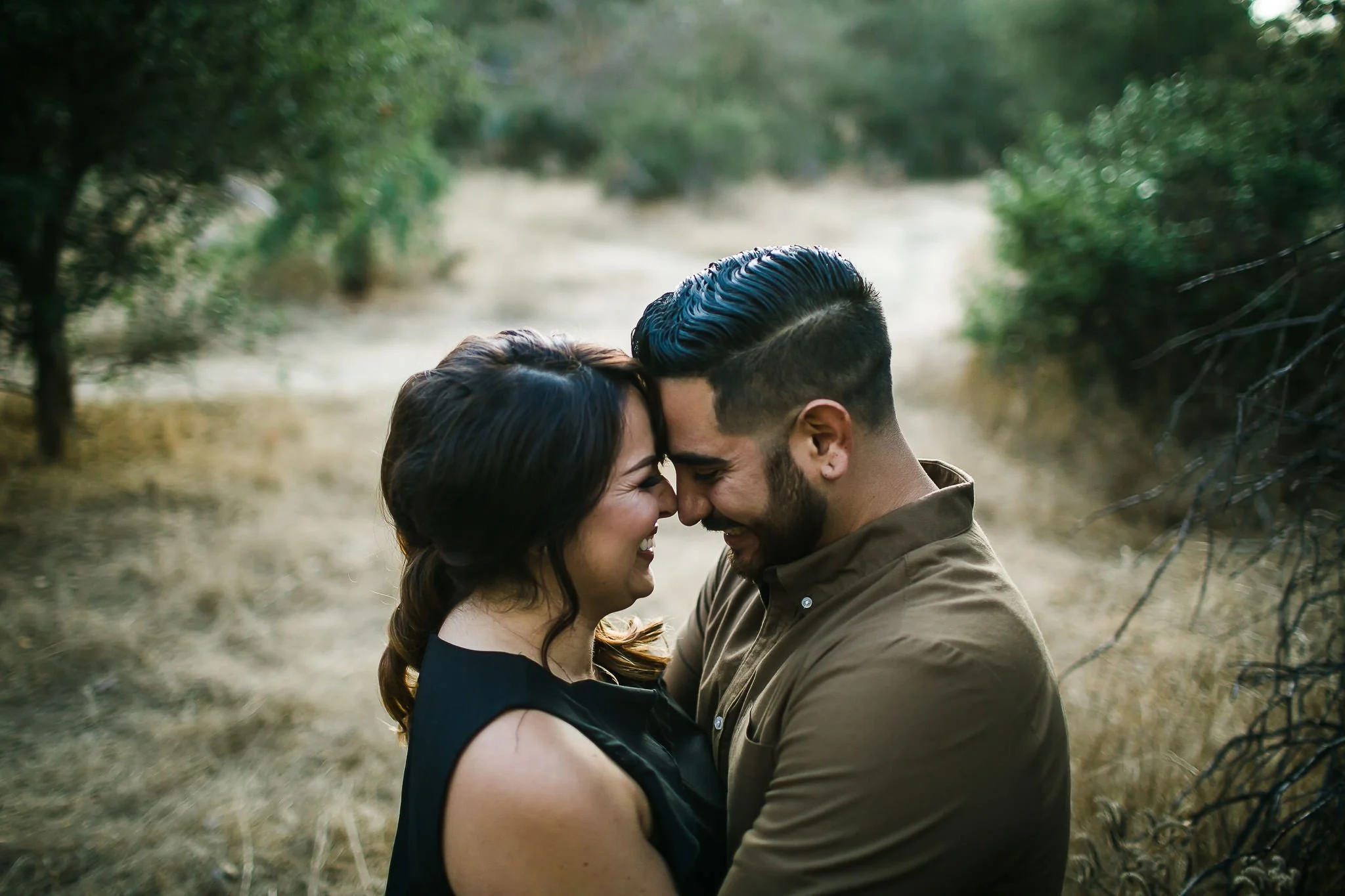 dramatic-moody-engagement-session-portrait-la-1.jpg