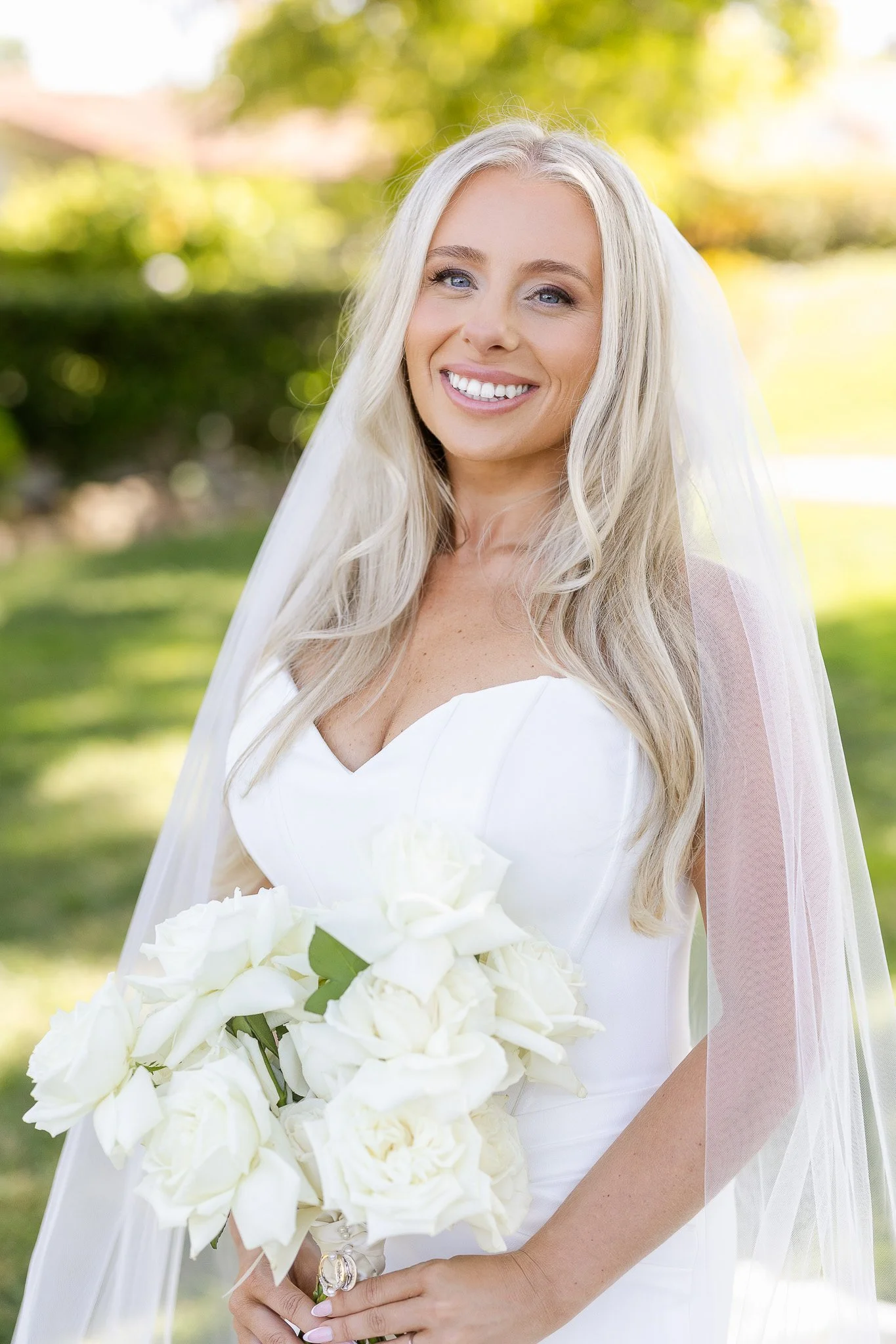 hybrid-editing-wedding-gallery-true-to-life-moody-2.jpg
