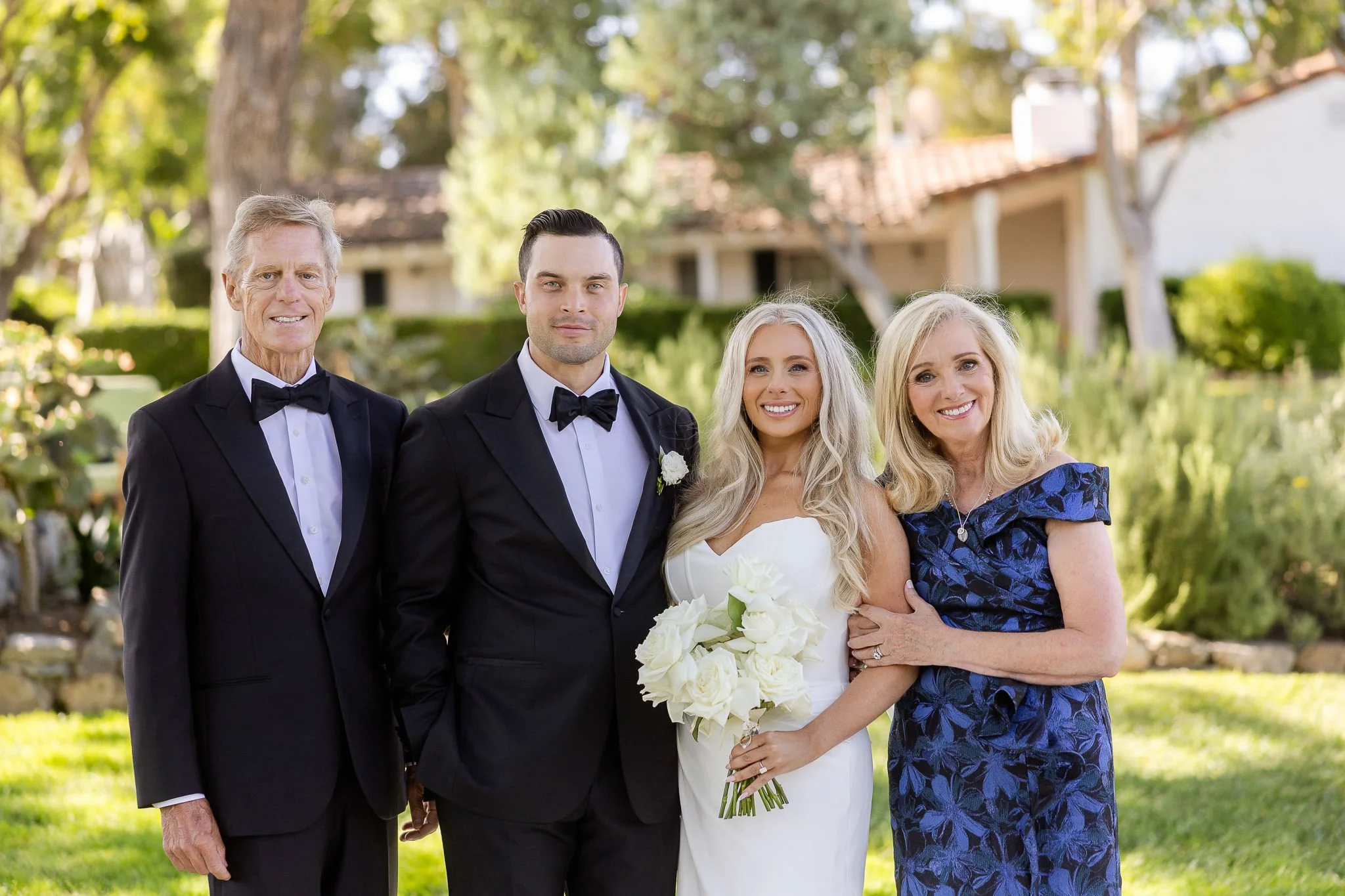 hybrid-editing-wedding-gallery-true-to-life-moody-3.jpg
