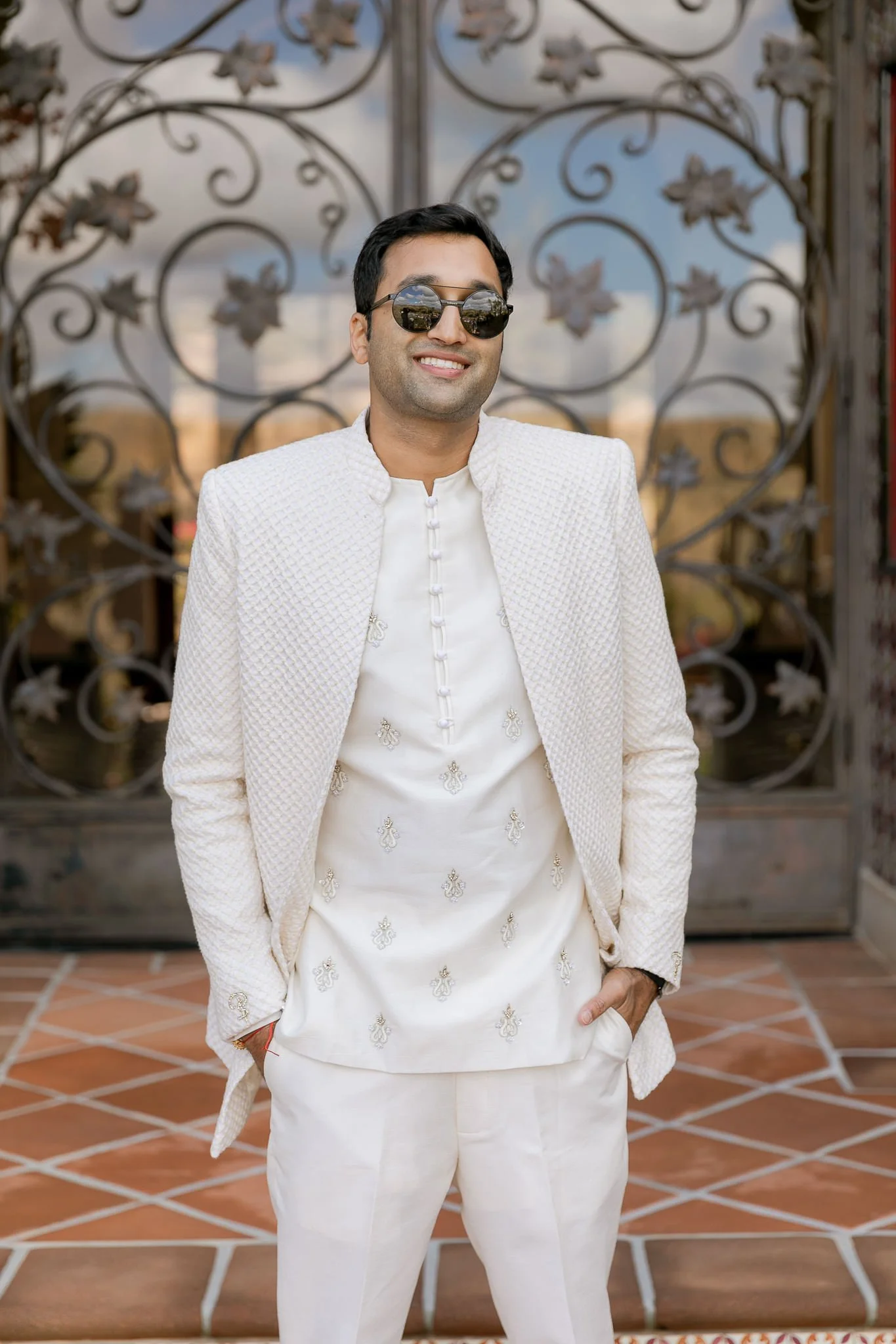 hand-in-pocket-groom-wedding-pose-2.jpg