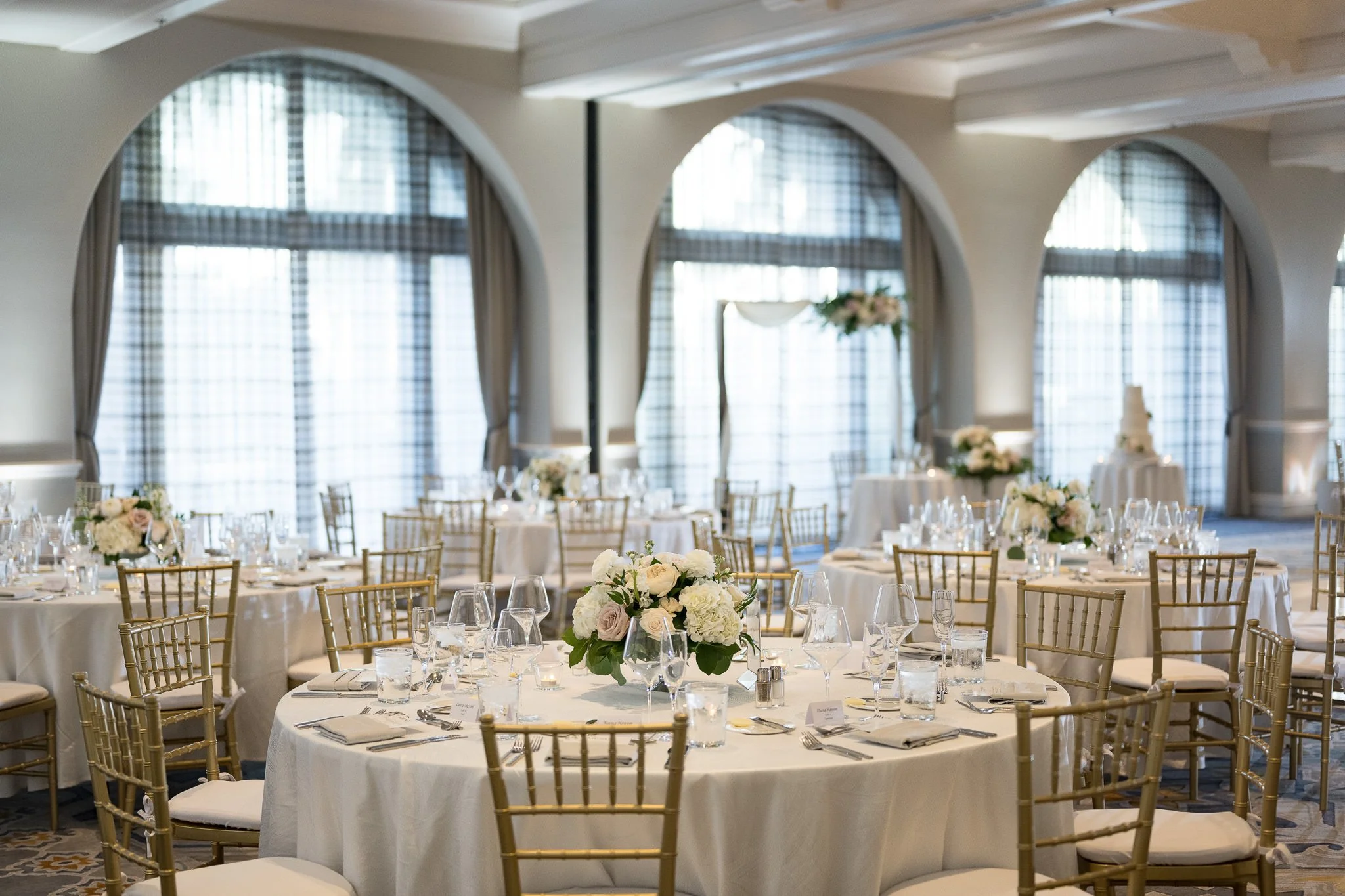 vista-ballroom-intimate-wedding-reception-ocean-views-hyatt-huntington-2.jpg