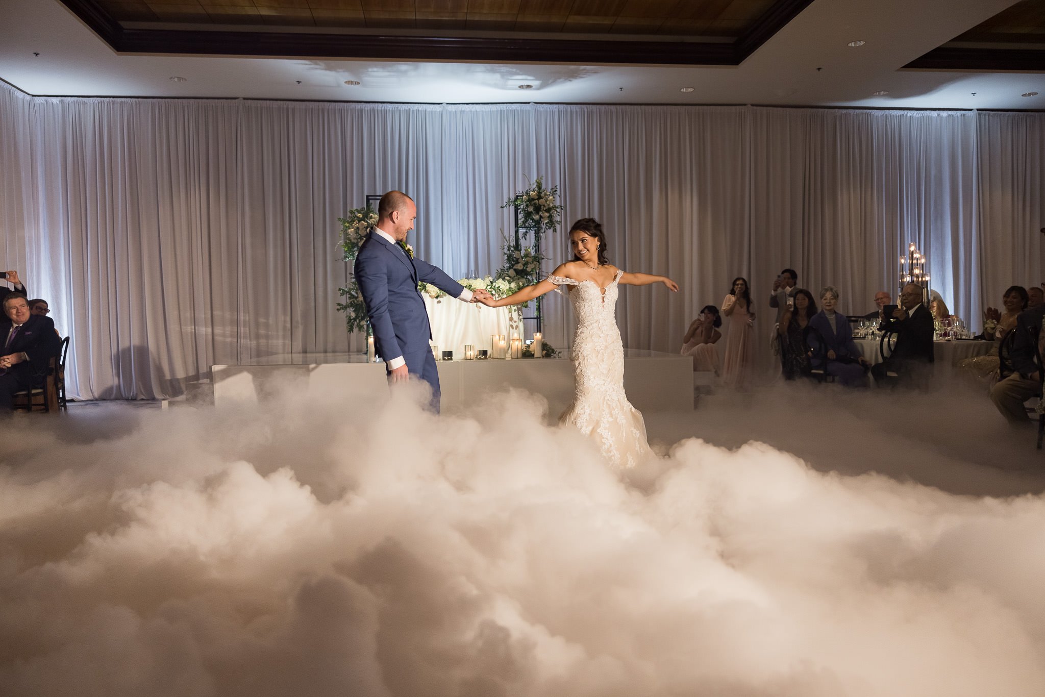 fountain-ballroom-micro-wedding-reception-hyatt-huntington-beach-3.jpg