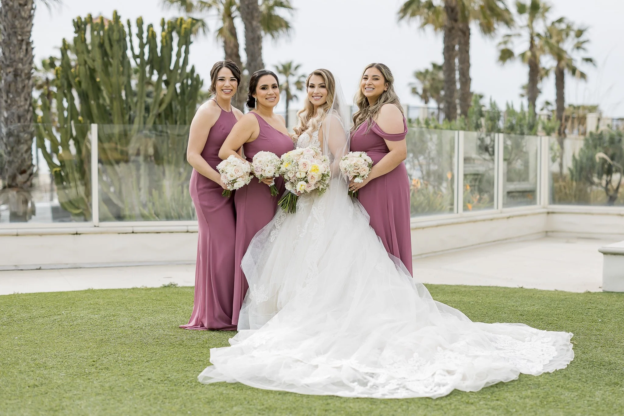 wedding-photos-Manicured-Lawns-Palm-Trees-Hyatt-HB-1.jpg