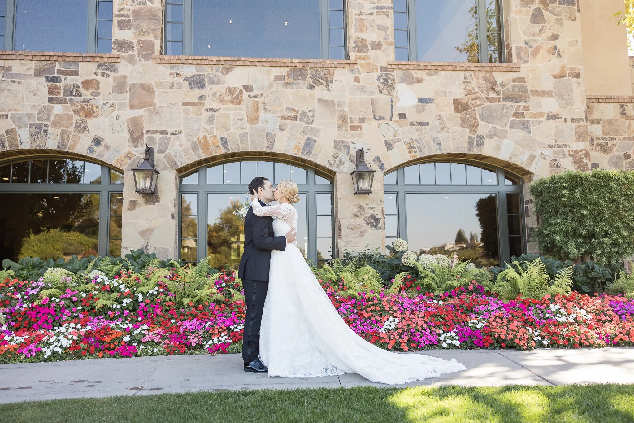 big-canyon-country-club-wedding-photos-13.jpg