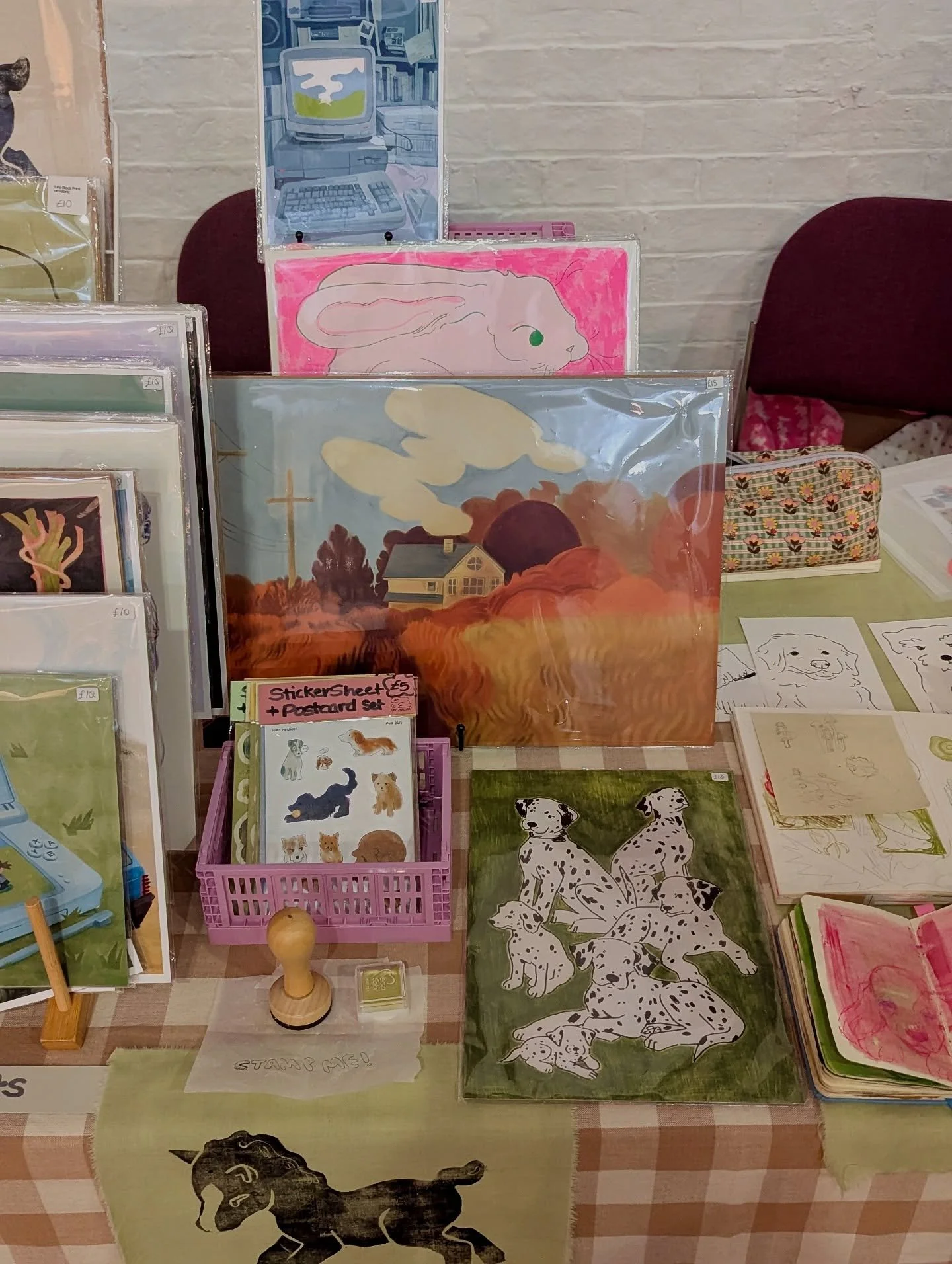 finally at norwich tomorrow @lookout.fair ✨

It&rsquo;s cool to be back, last time I was here was for a uni interview, so now instead of my giant portfolio I&rsquo;ve got a giant suitcase filled with my art instead :)) 
Folded so many zines and I&rsq