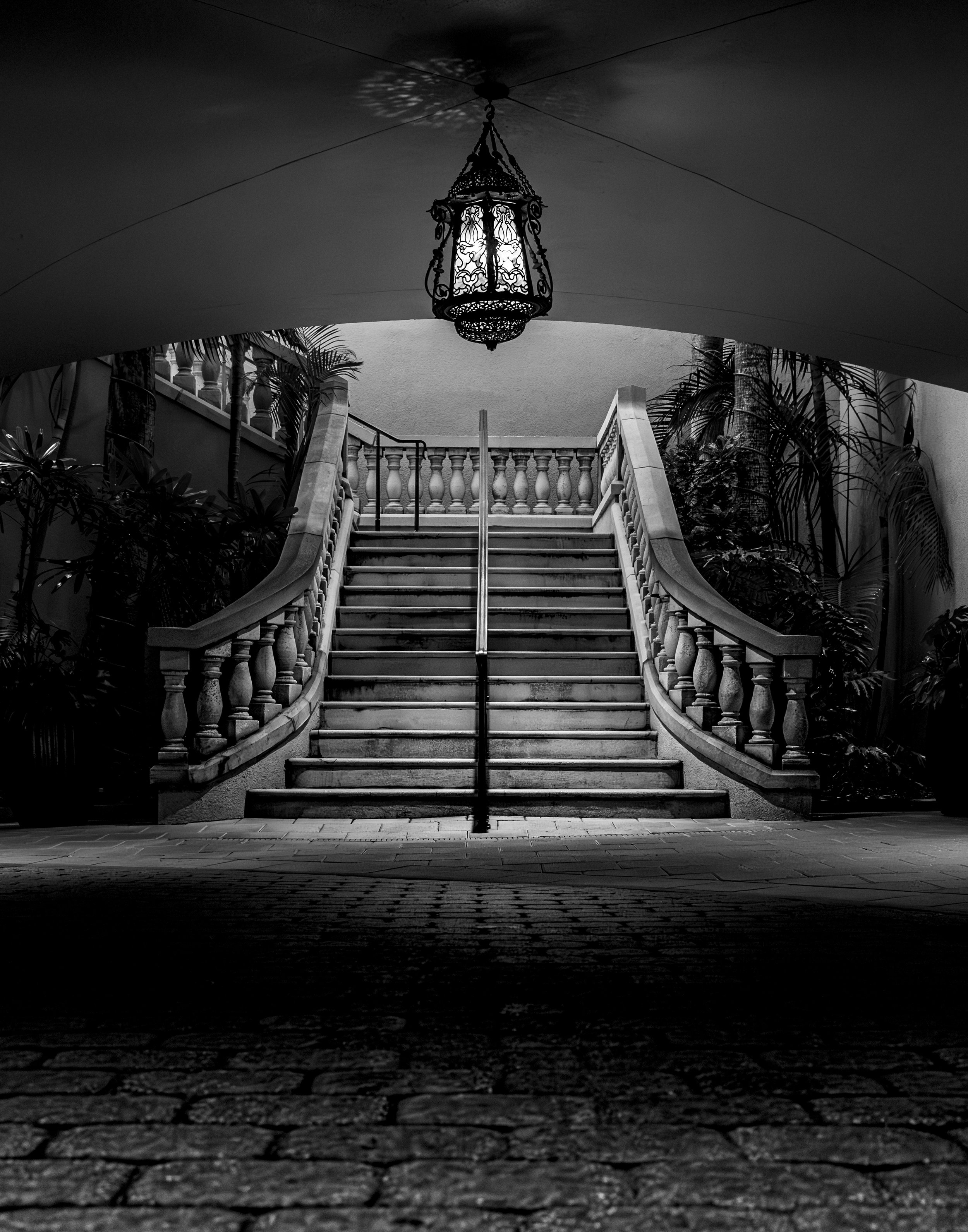 BNW_Casa Marina Staircase_Robin Cowan_6845 copy.jpg
