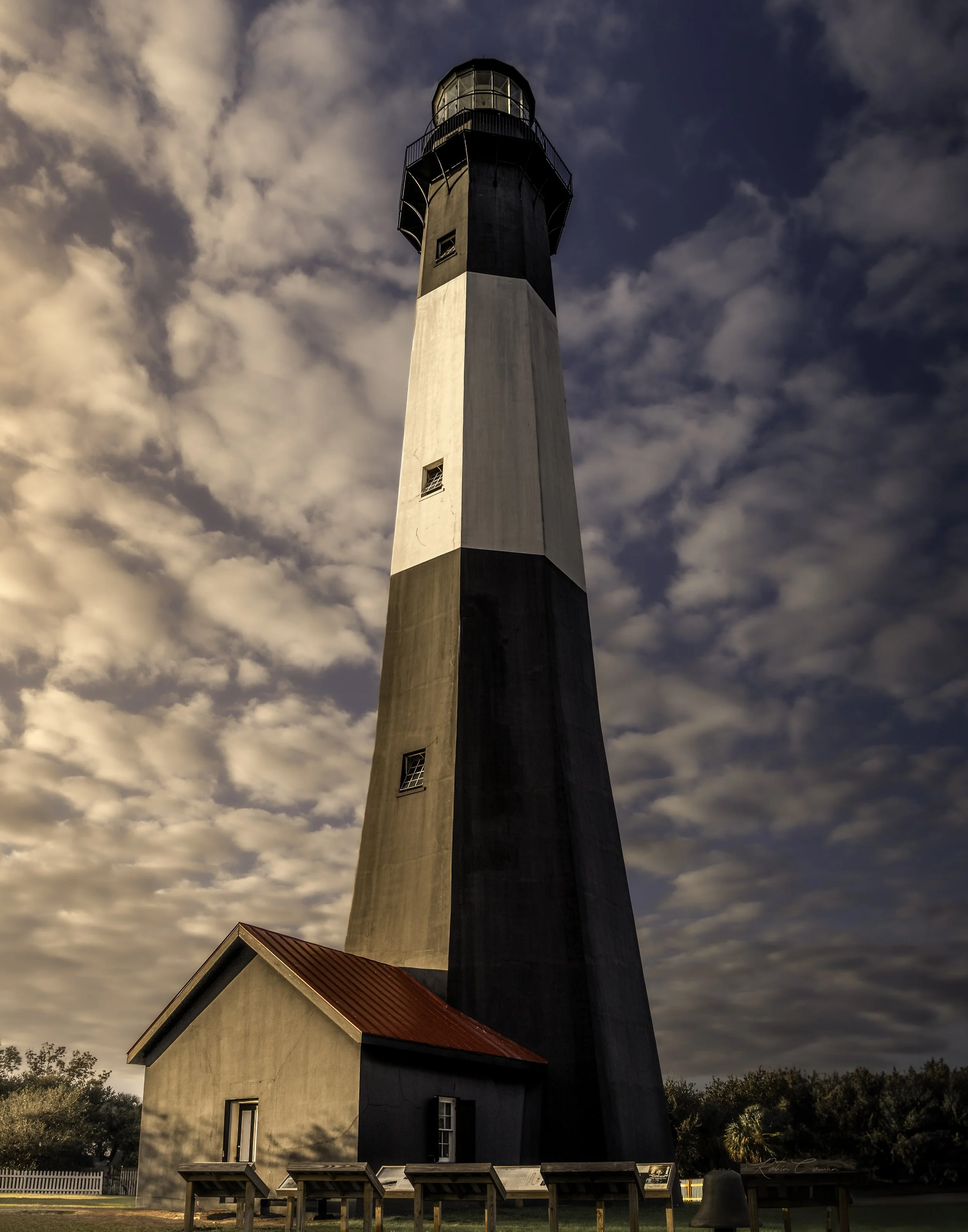 Lighthouse Tybee_Robin Cowan_S158A7407 copy.jpg