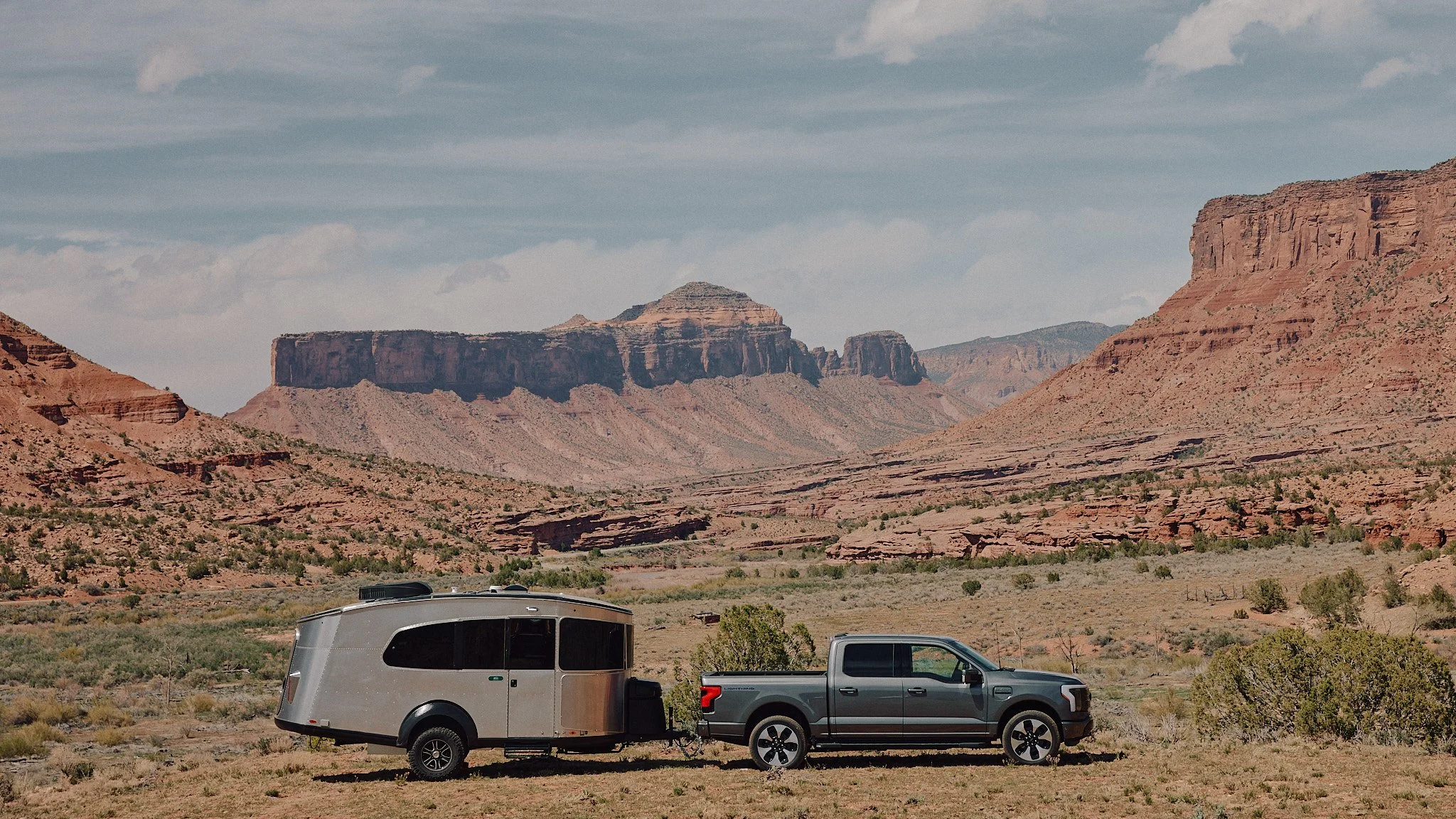 23_04_18_REI_AIRSTREAM_DL_00061 1.jpg