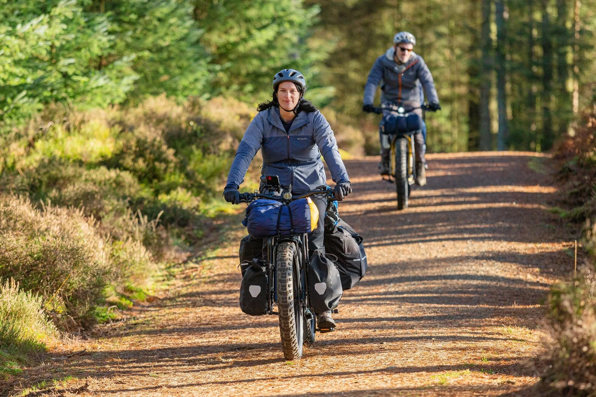 forwards-electric-southampton-tern-orox-adventure-cargo-bike-TN-Orox-LIFESTYLE-camping-12.jpg
