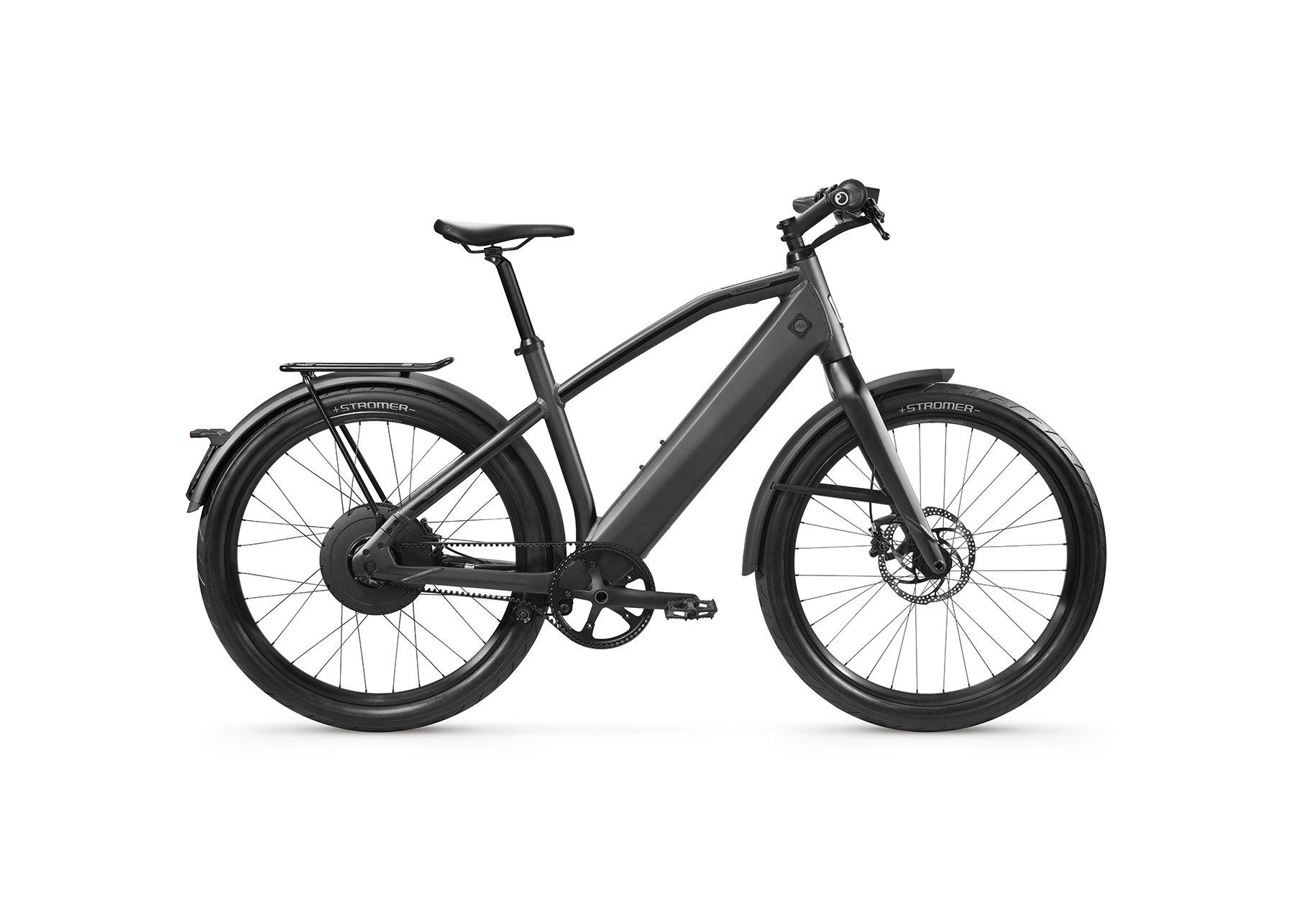 ST2_L_Side_DarkGrey_S_090620_01_0_forwards_electric_5x7.jpeg