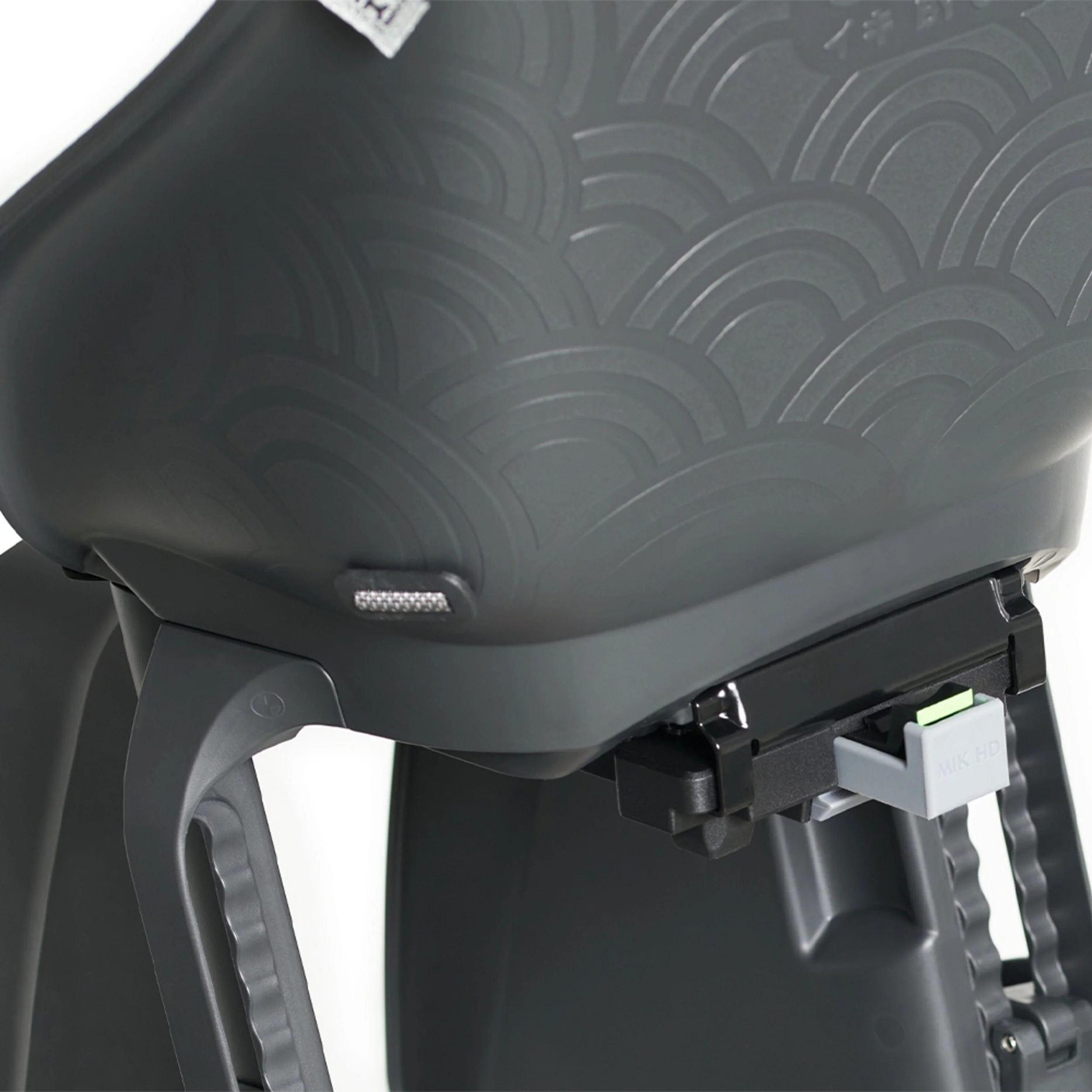 forwards-electric-southampton-amflow-tl-carbon-passenger-guide-urban-iki-rear-seat-ta-ke-mik-hd-bincho-black-002.jpg