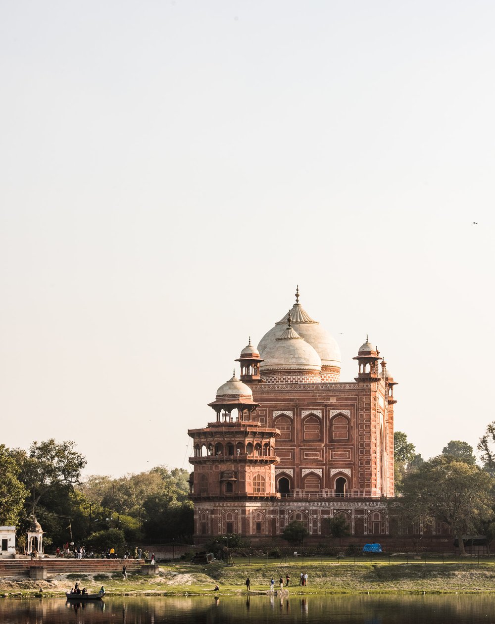 TaraShupe_Photography_Humanitarian_Photographer_Female_Storyteller_NGO_WomenFilmmakers_The Taj Mahal003.jpg