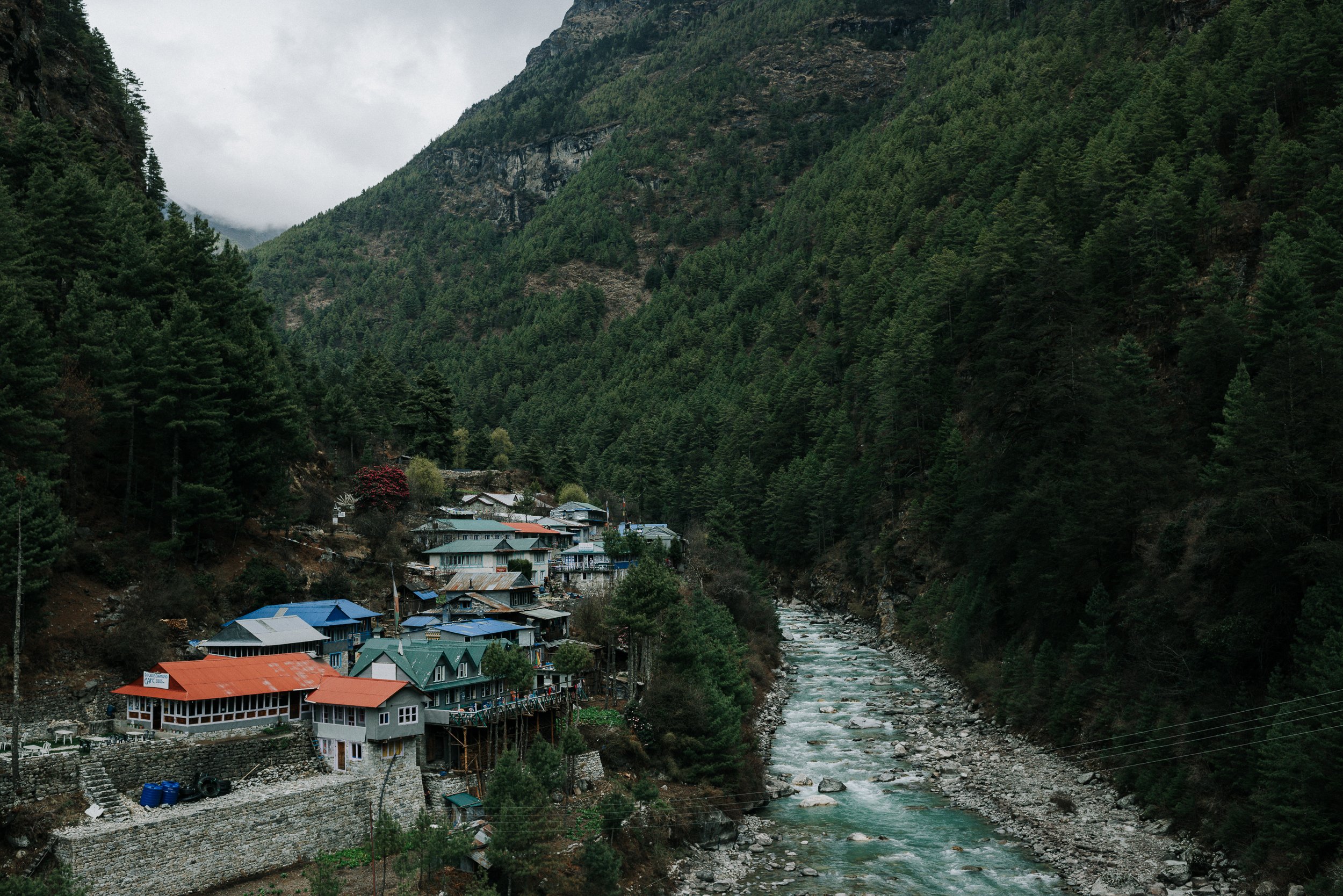 TaraShupe_Photography_Humanitarian_Photographer_Female_Storyteller_NGO_WomenFilmmakers_Trek-for-girls-mount everest058.jpg