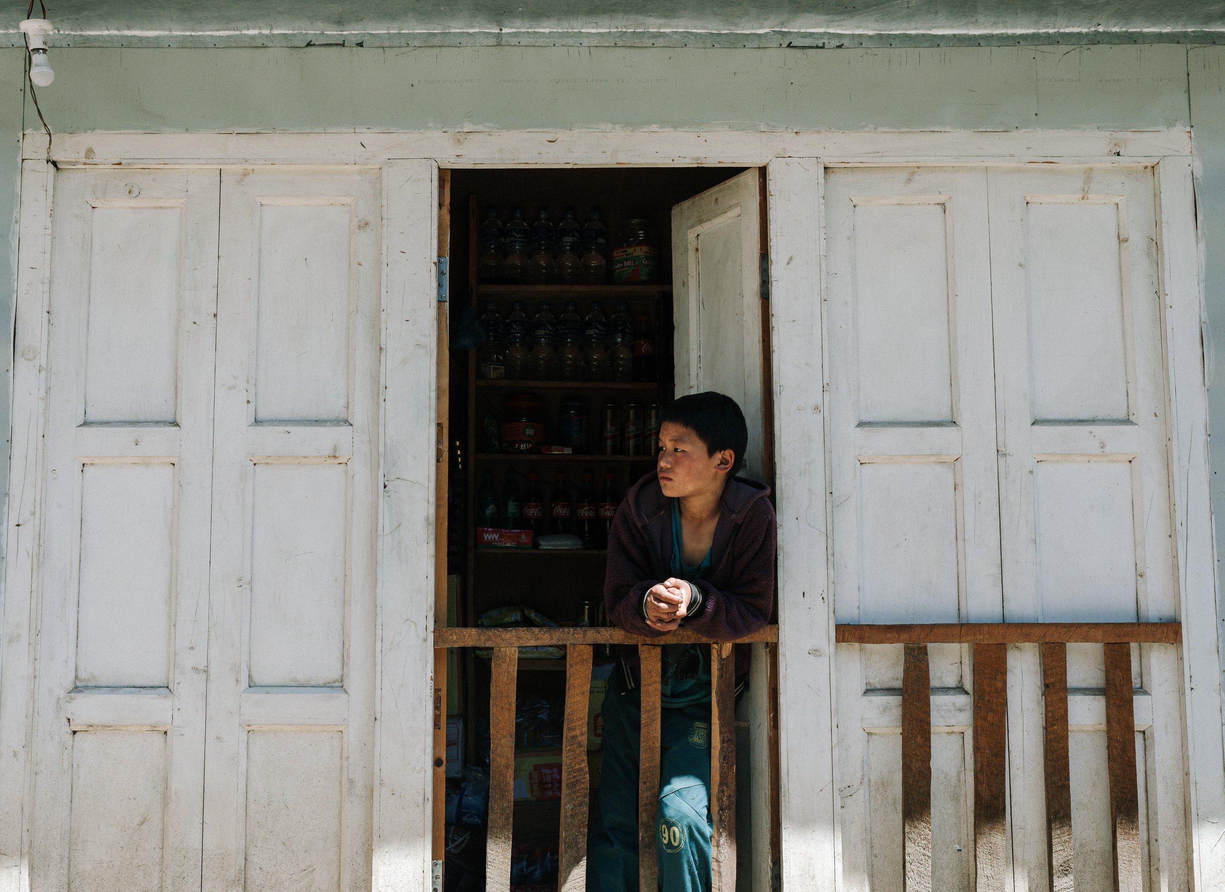 TaraShupe_Photography_Humanitarian_Photographer_Female_Storyteller_NGO_WomenFilmmakers_Trek-for-girls-mount everest085.jpg