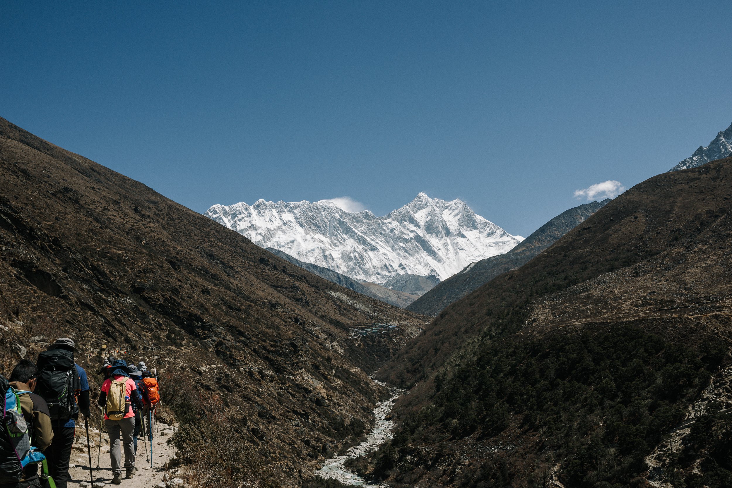 TaraShupe_Photography_Humanitarian_Photographer_Female_Storyteller_NGO_WomenFilmmakers_Trek-for-girls-mount everest093.jpg