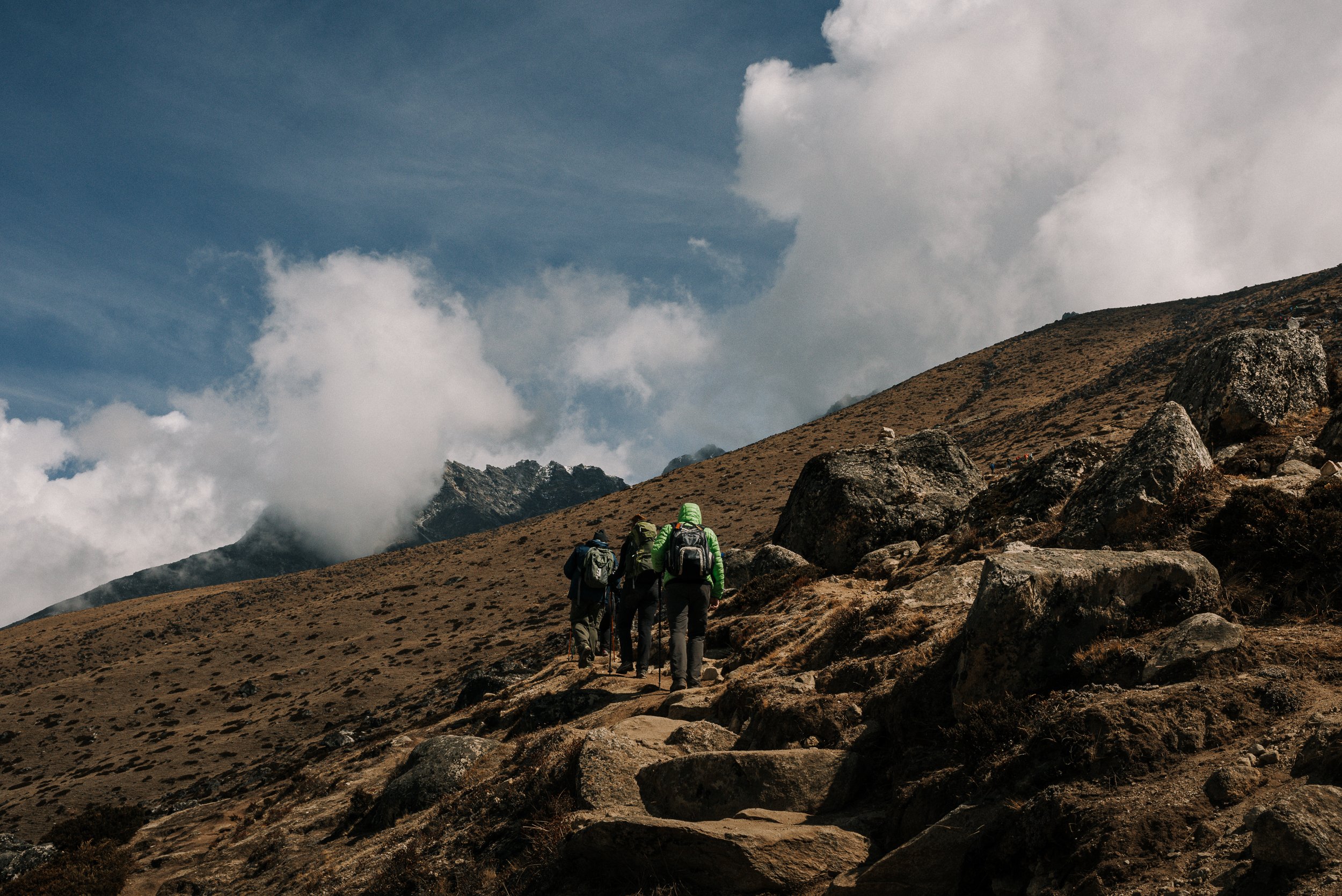 TaraShupe_Photography_Humanitarian_Photographer_Female_Storyteller_NGO_WomenFilmmakers_Trek-for-girls-mount everest108.jpg