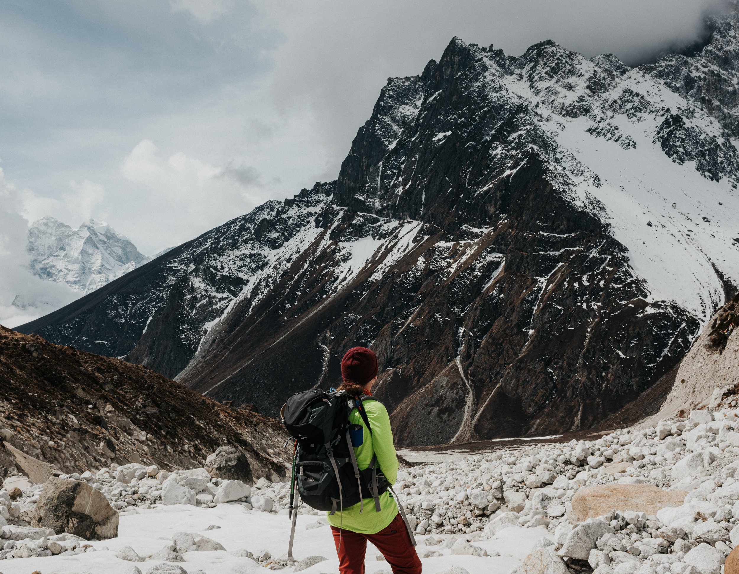 TaraShupe_Photography_Humanitarian_Photographer_Female_Storyteller_NGO_WomenFilmmakers_Trek-for-girls-mount everest123.jpg