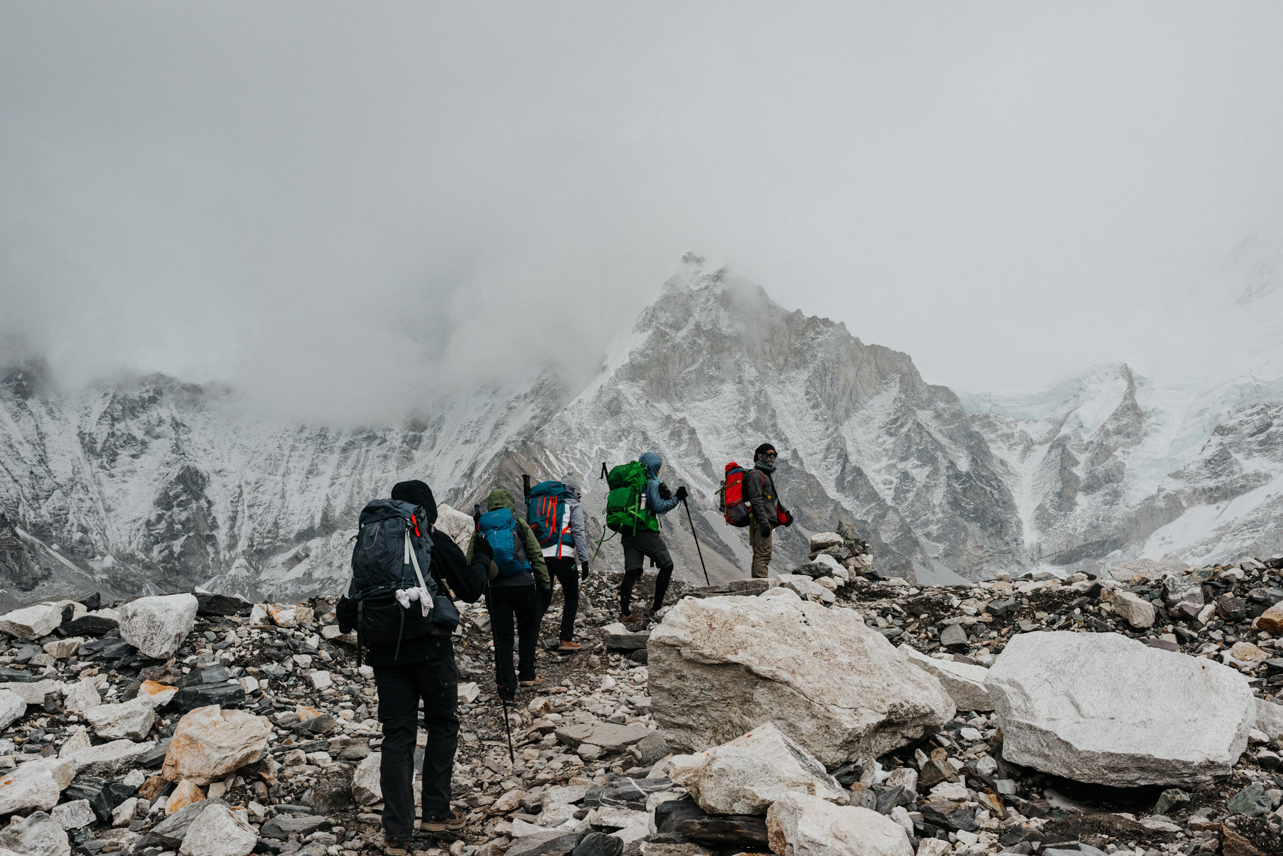 TaraShupe_Photography_Humanitarian_Photographer_Female_Storyteller_NGO_WomenFilmmakers_Trek-for-girls-mount everest138.jpg