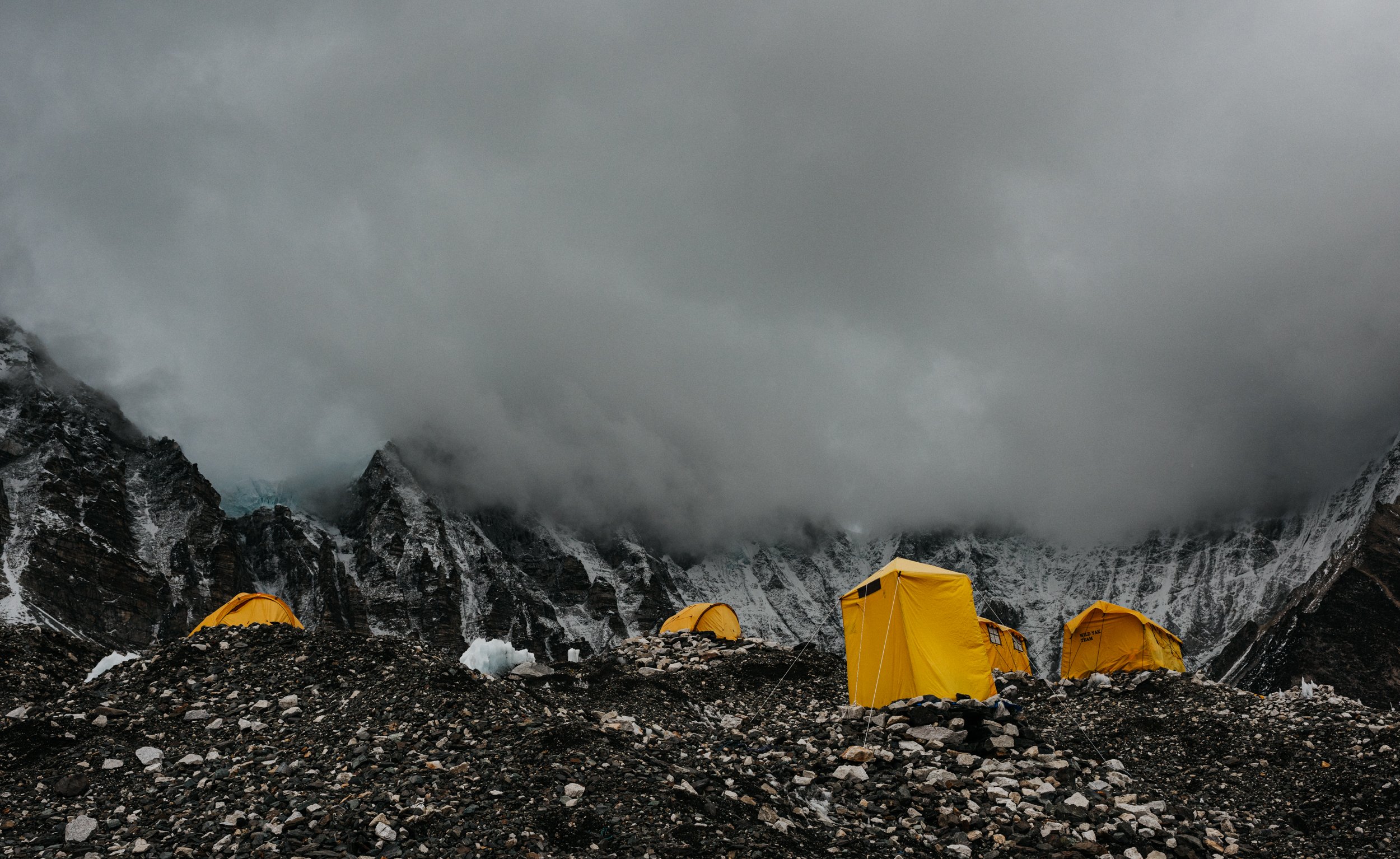 TaraShupe_Photography_Humanitarian_Photographer_Female_Storyteller_NGO_WomenFilmmakers_Trek-for-girls-mount everest139.jpg