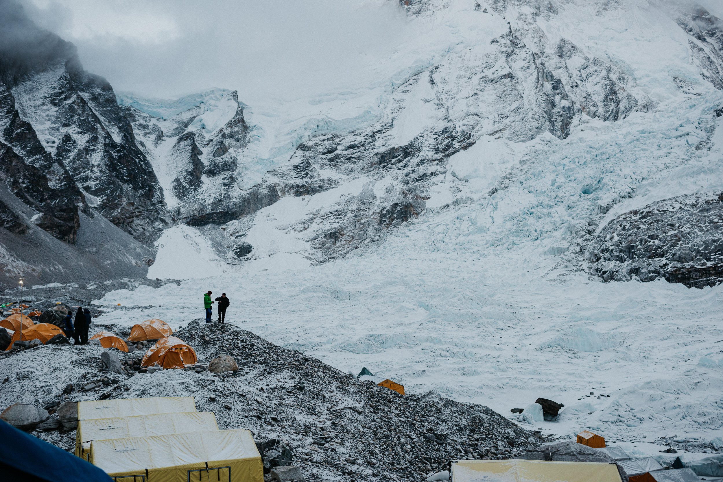 TaraShupe_Photography_Humanitarian_Photographer_Female_Storyteller_NGO_WomenFilmmakers_Trek-for-girls-mount everest150.jpg