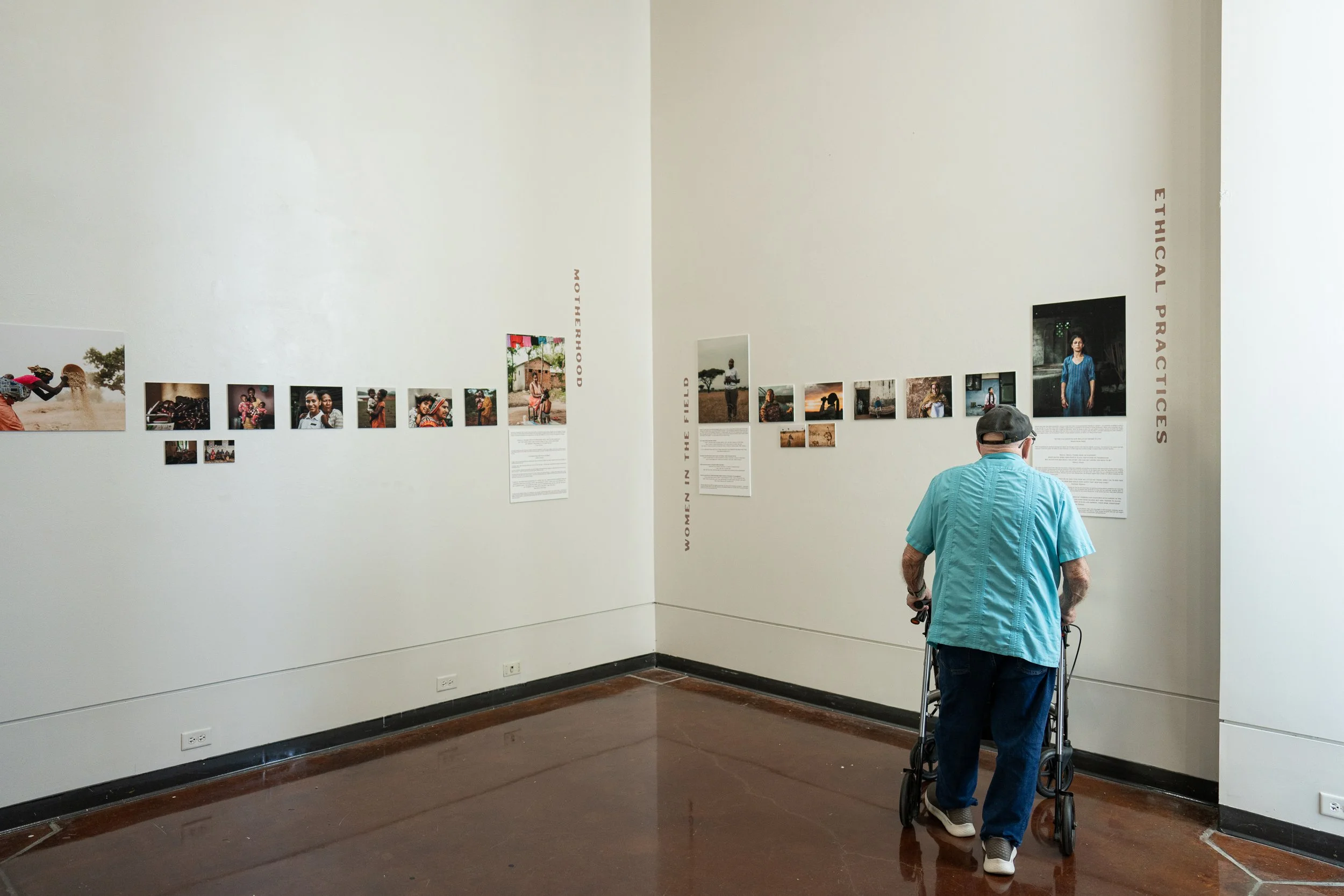 TaraShupe_Photography_LetHerDream_Art_Exhibition_004.jpeg