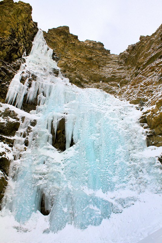 3-1-Frozen Waterfall 1.JPG