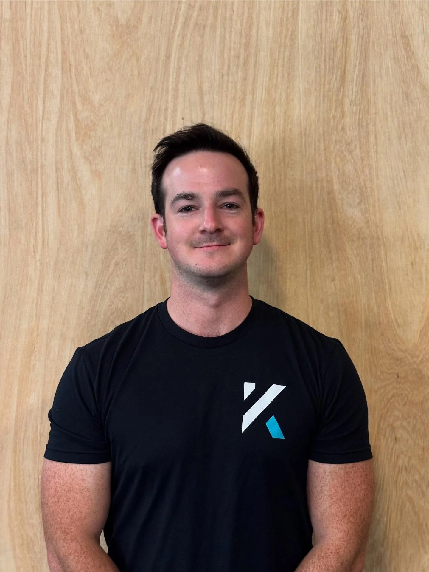 New coach alert! 
We are pleased to announce Ed Thomas is joining our coaching staff! 
You will see him coaching Tuesday evening classes. 
@ewl_thomas