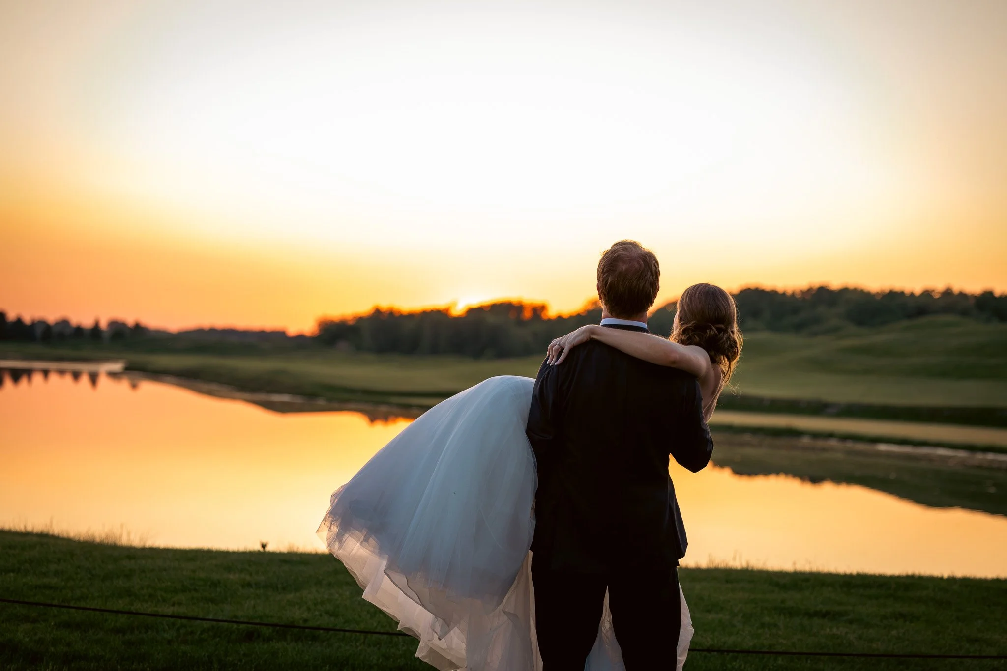 Elegant Eagle Eye Banquet Center wedding in Lansing Michigan